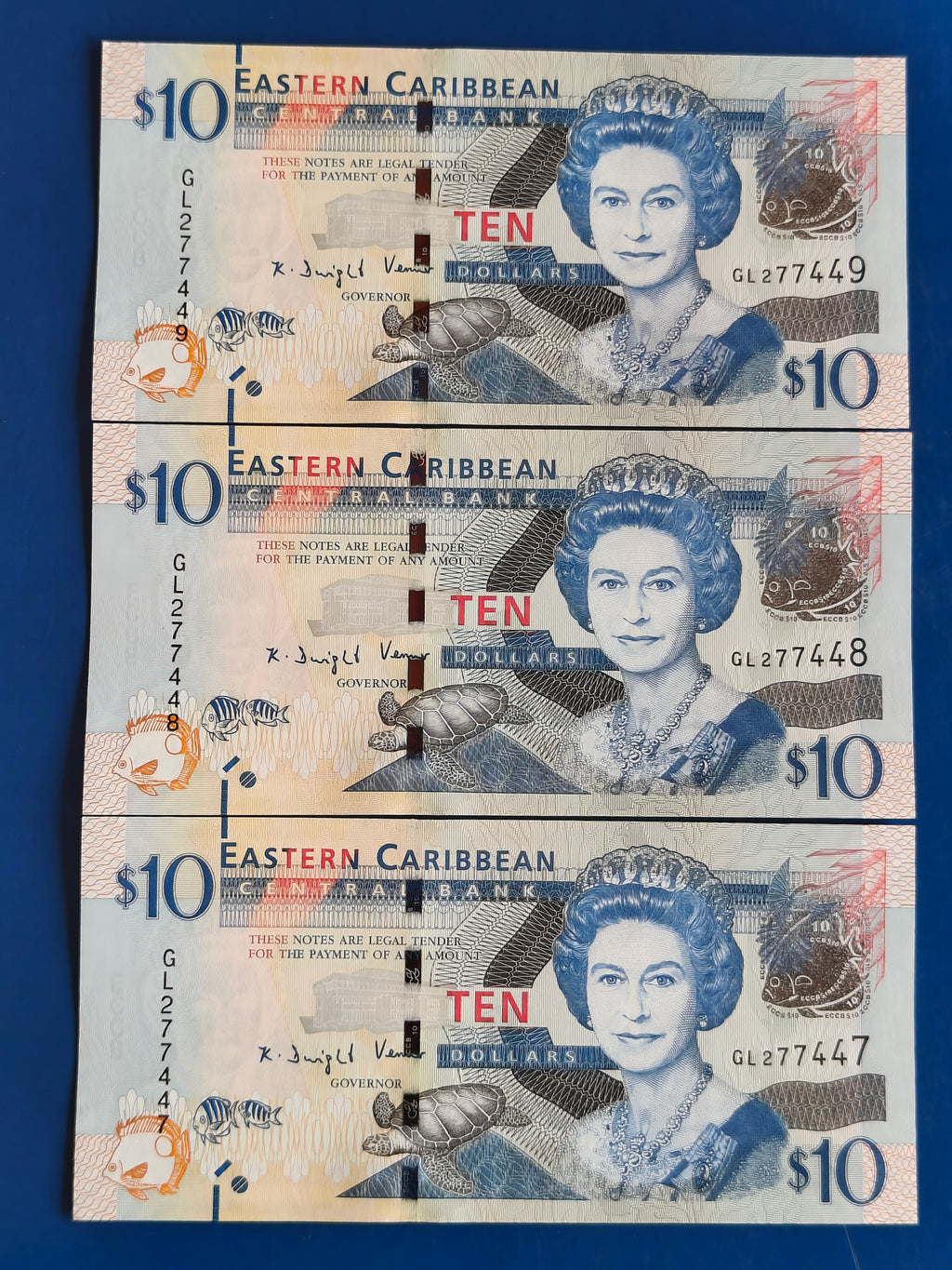 EASTERN CARIBBEAN CENTRAL BANK 10 DOLLAR CONSECUTIVE 3 PCS