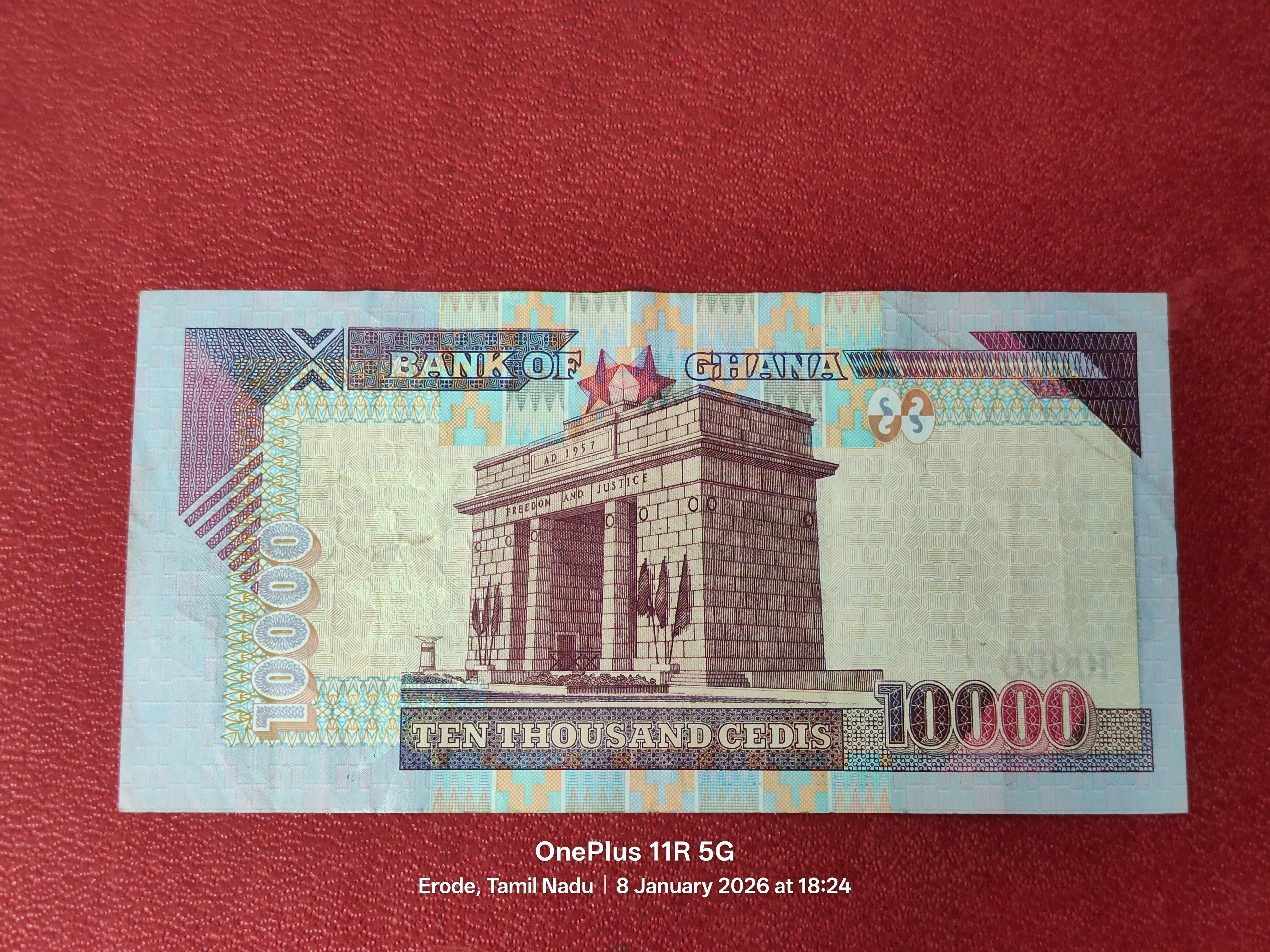 BANK OF GHANA 10000 CEDIS ( D27)