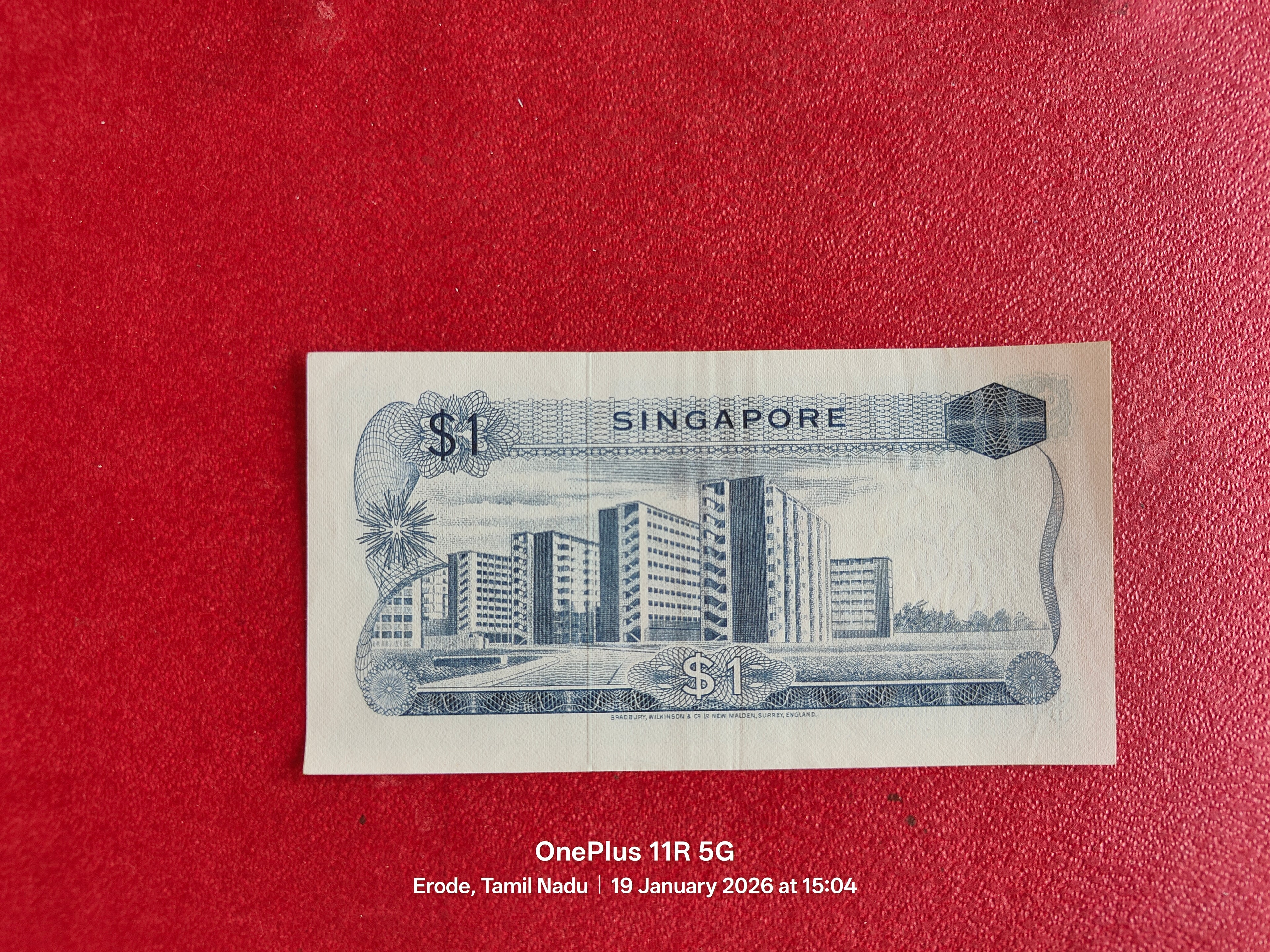 SINGAPORE 1 DOLLAR ( C702 )