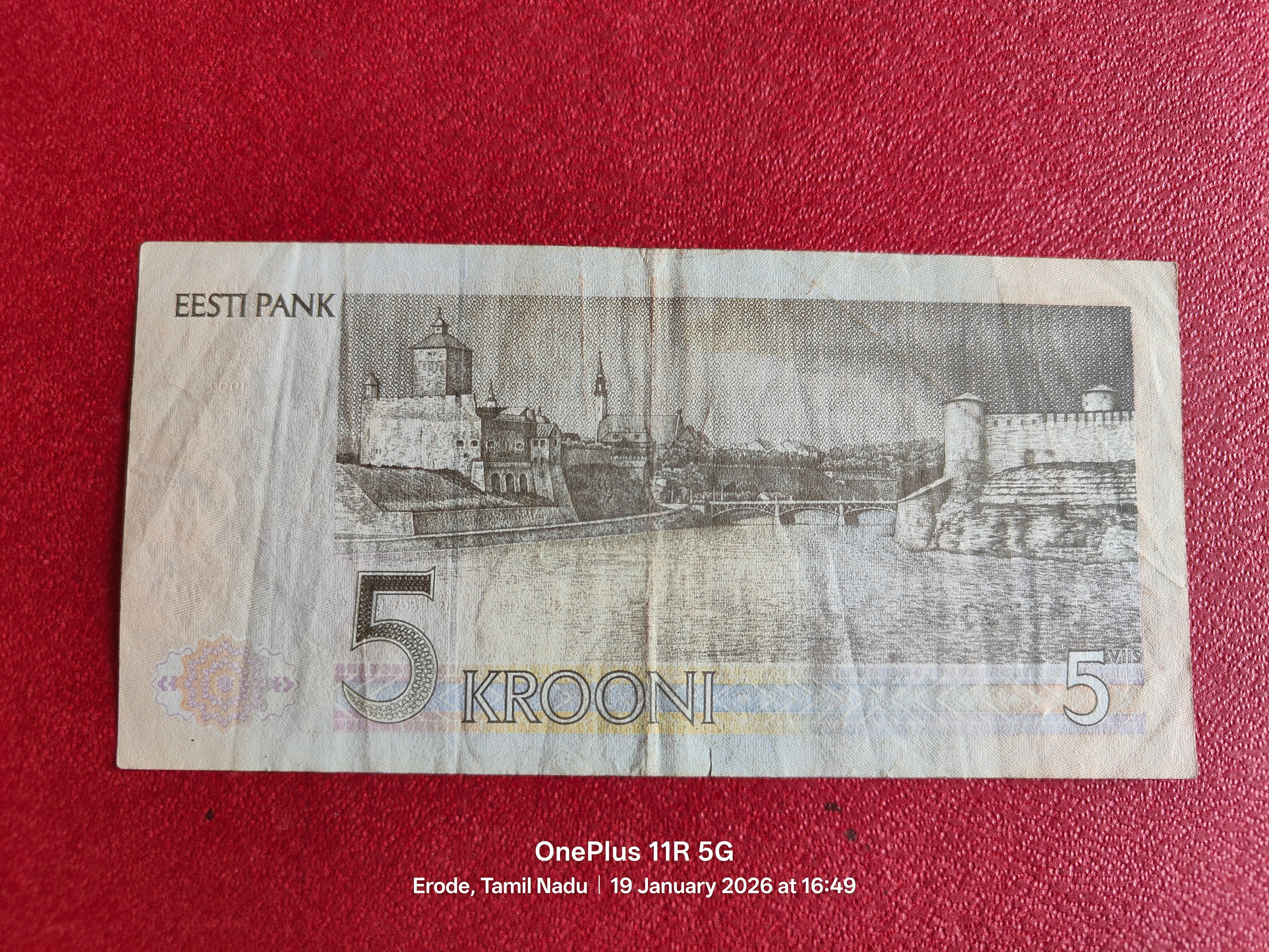 BANK OF ESTONIA 5 KROONI ( D117 )
