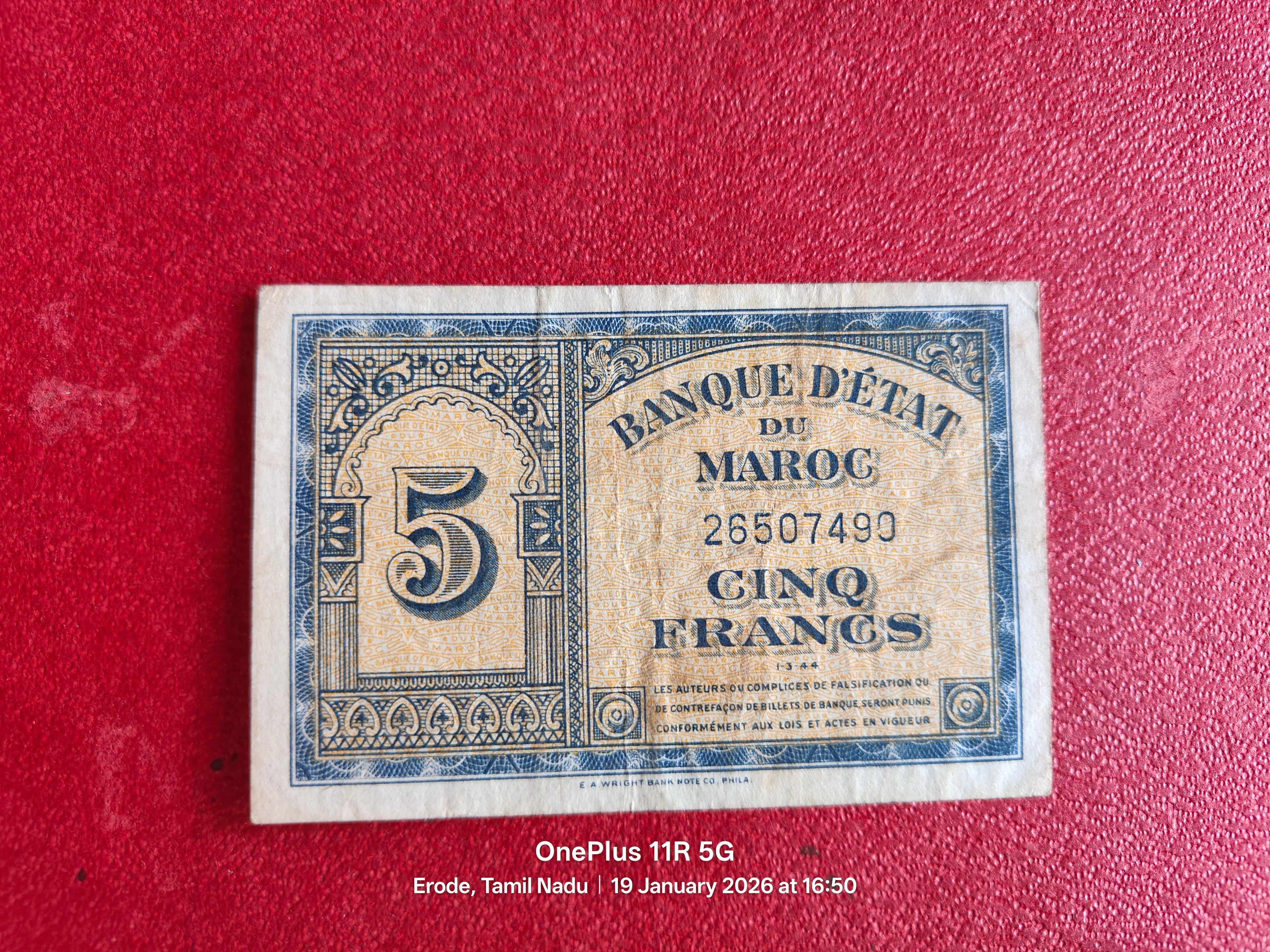 STATE BANK OF MOROCCO 5 FRANCS ( D352 )