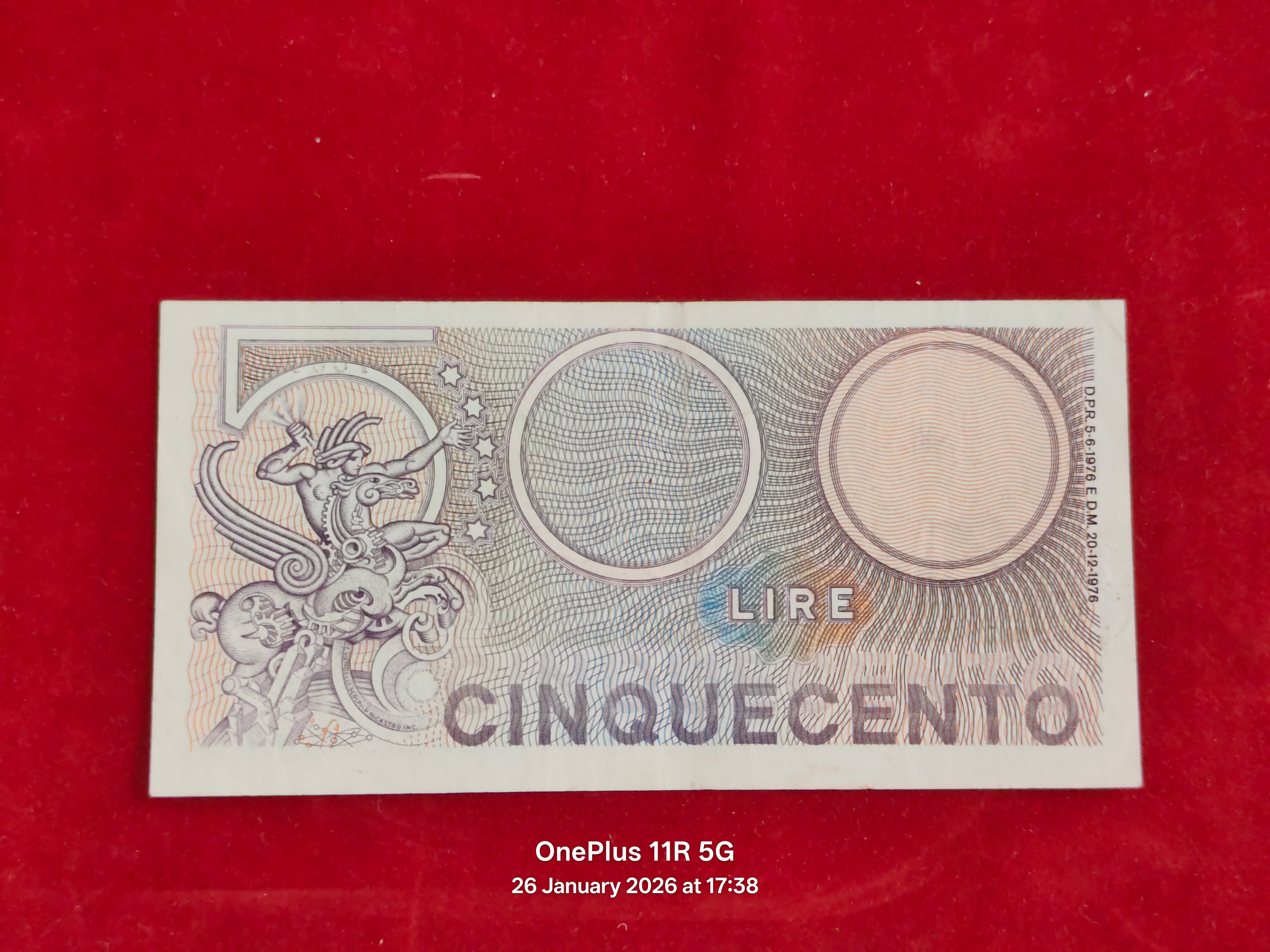 REPUBLIC OF ITALY 500 LIRE ( D284 )