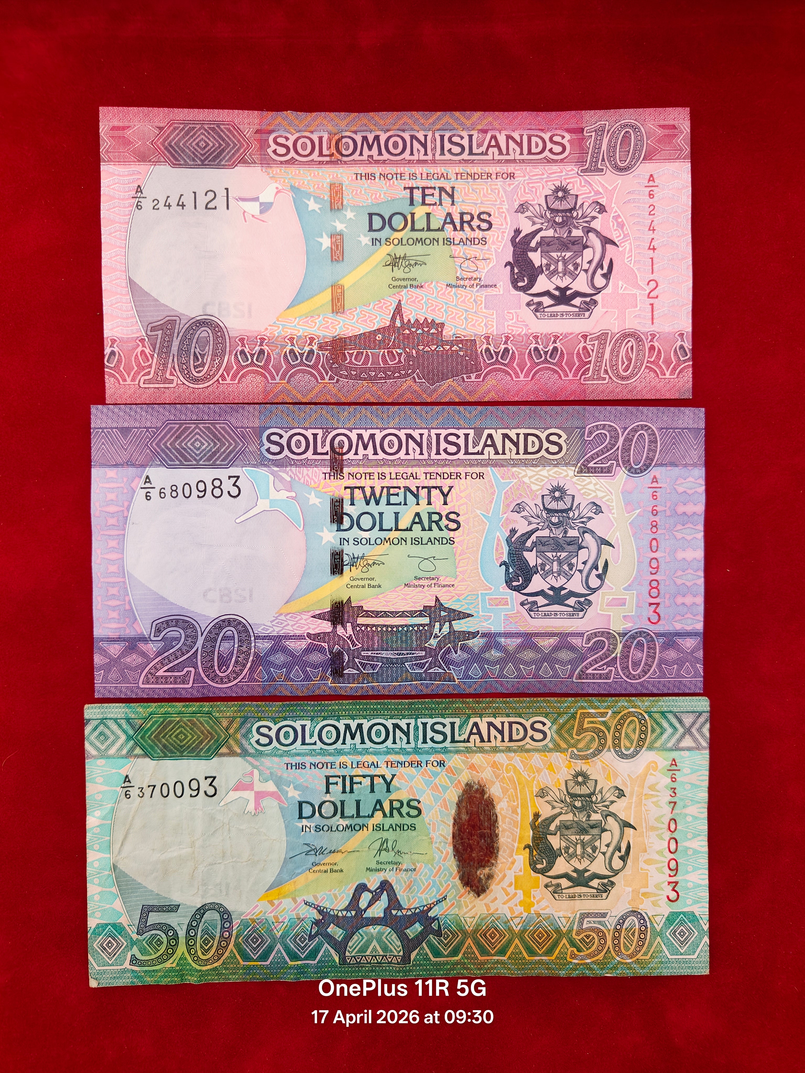 SOLOMON ISLANDS 10,20,50 DOLLARS (202)