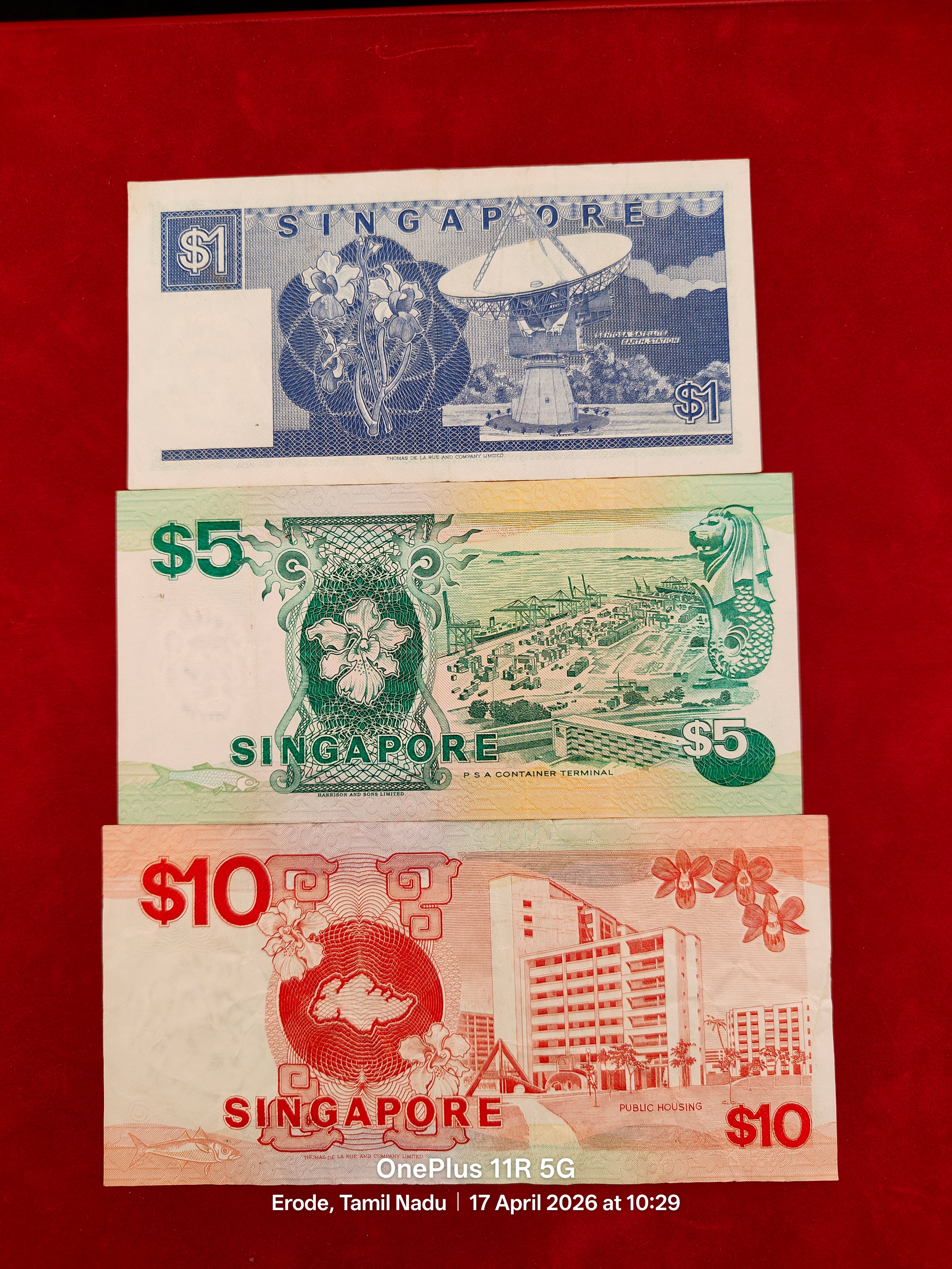 SINGAPORE 1,5,10 DOLLARS (C 894)