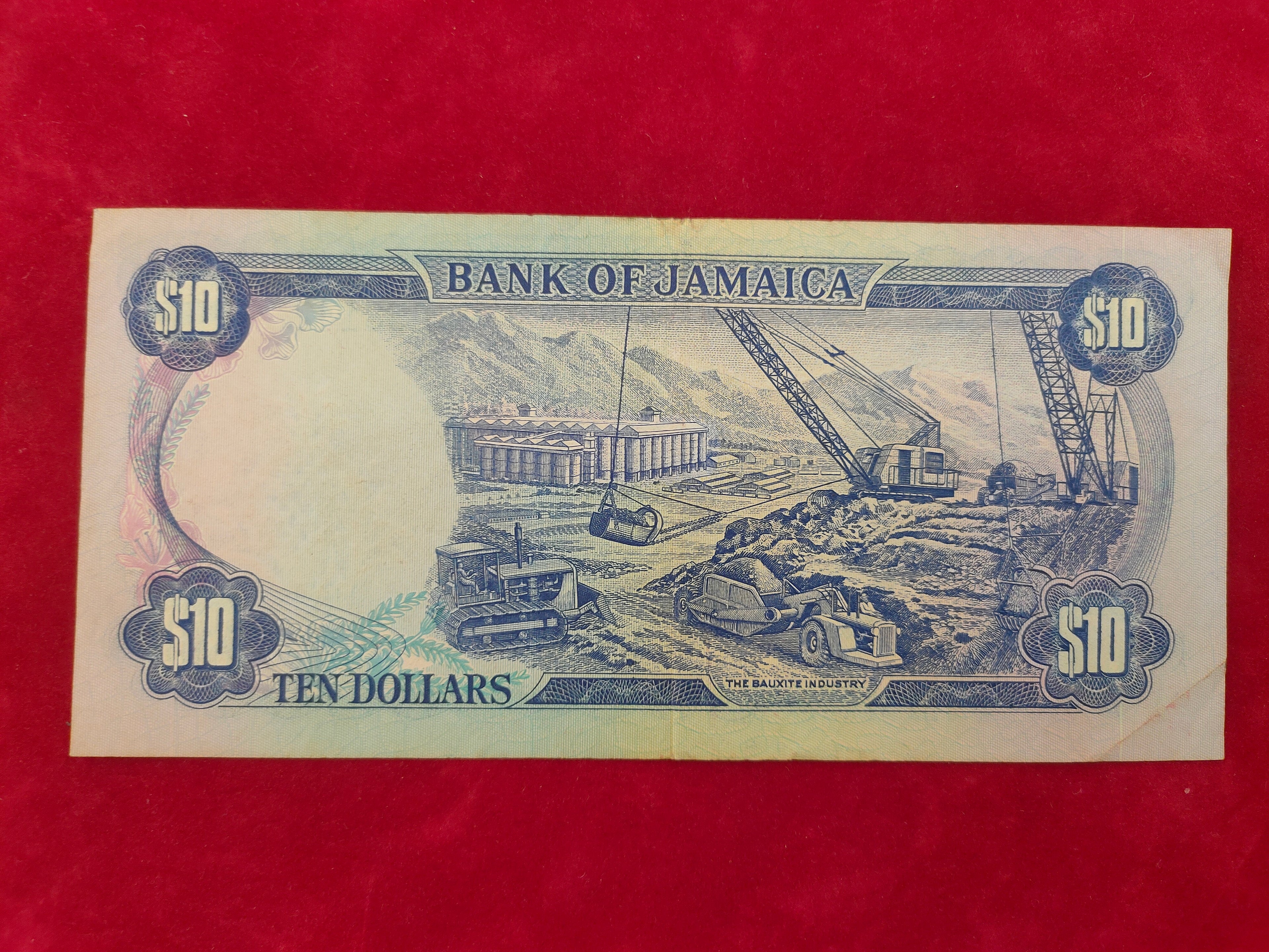 BANK OF JAMAICA 10 DOLLARS (D112)