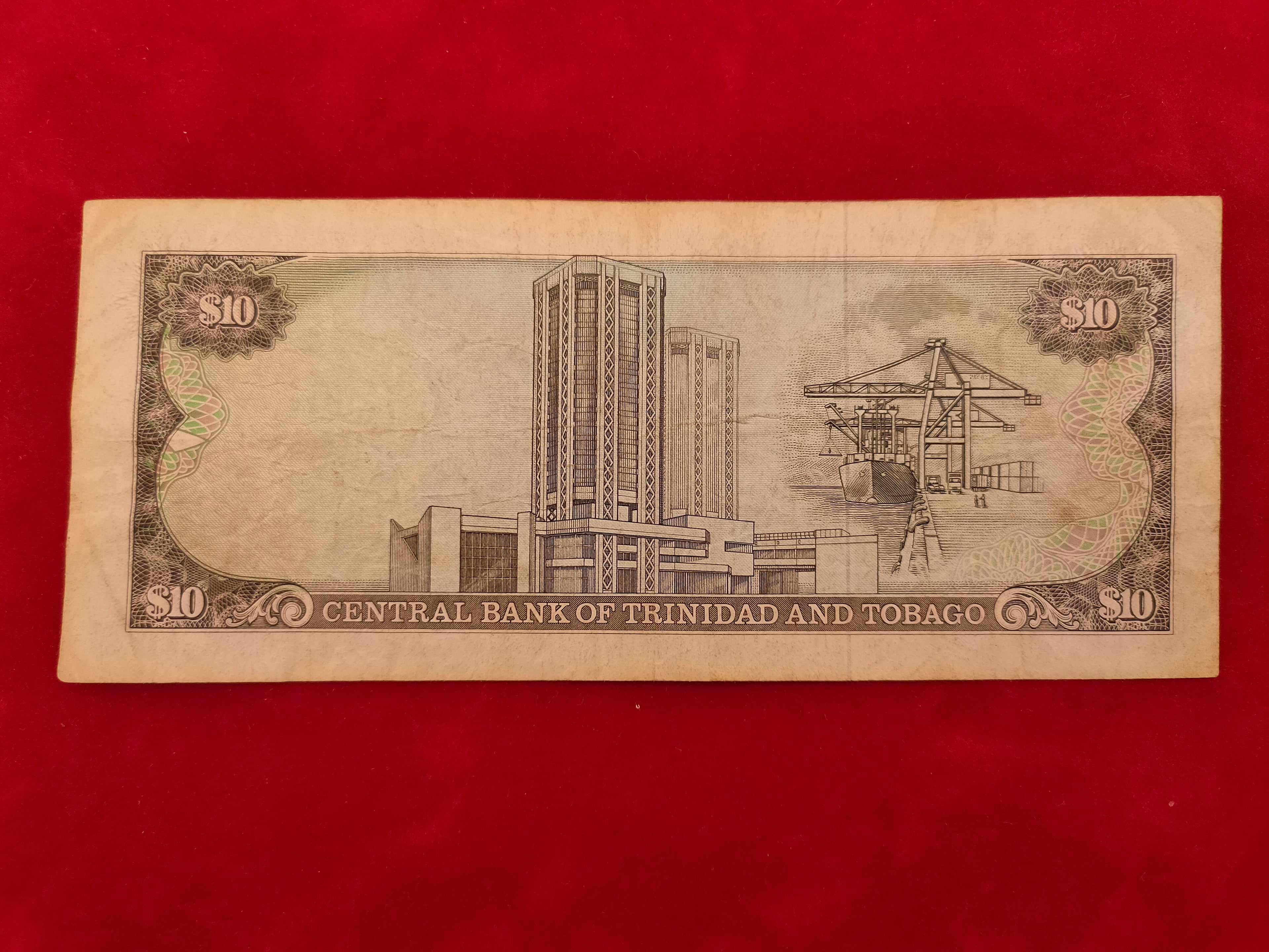 CENTRAL BANK OF TRINIDAD AND TOBAGO 10 DOLLARS (D233)