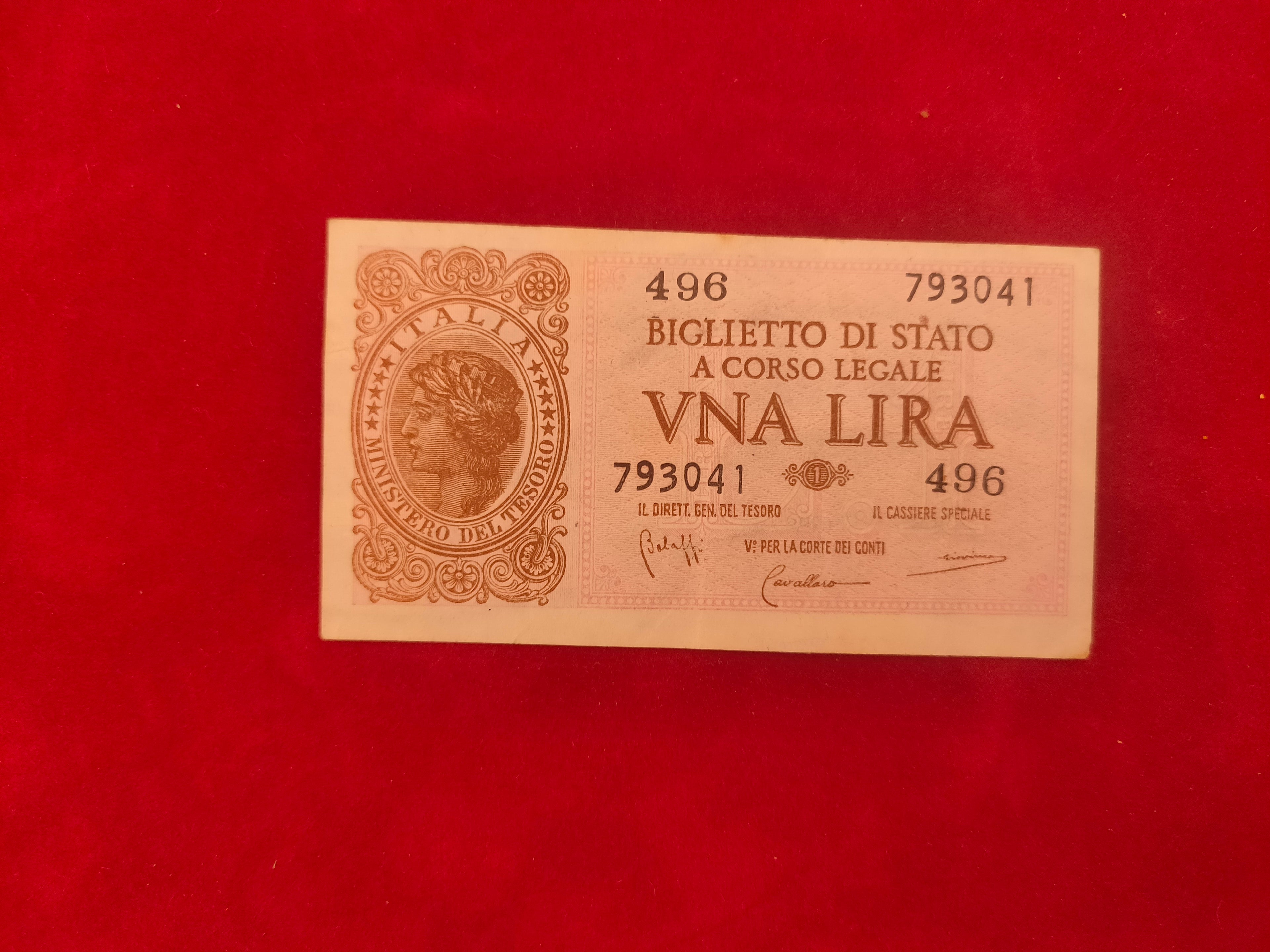 MINISTRY OF TREASURY 1 LIRA (C789)
