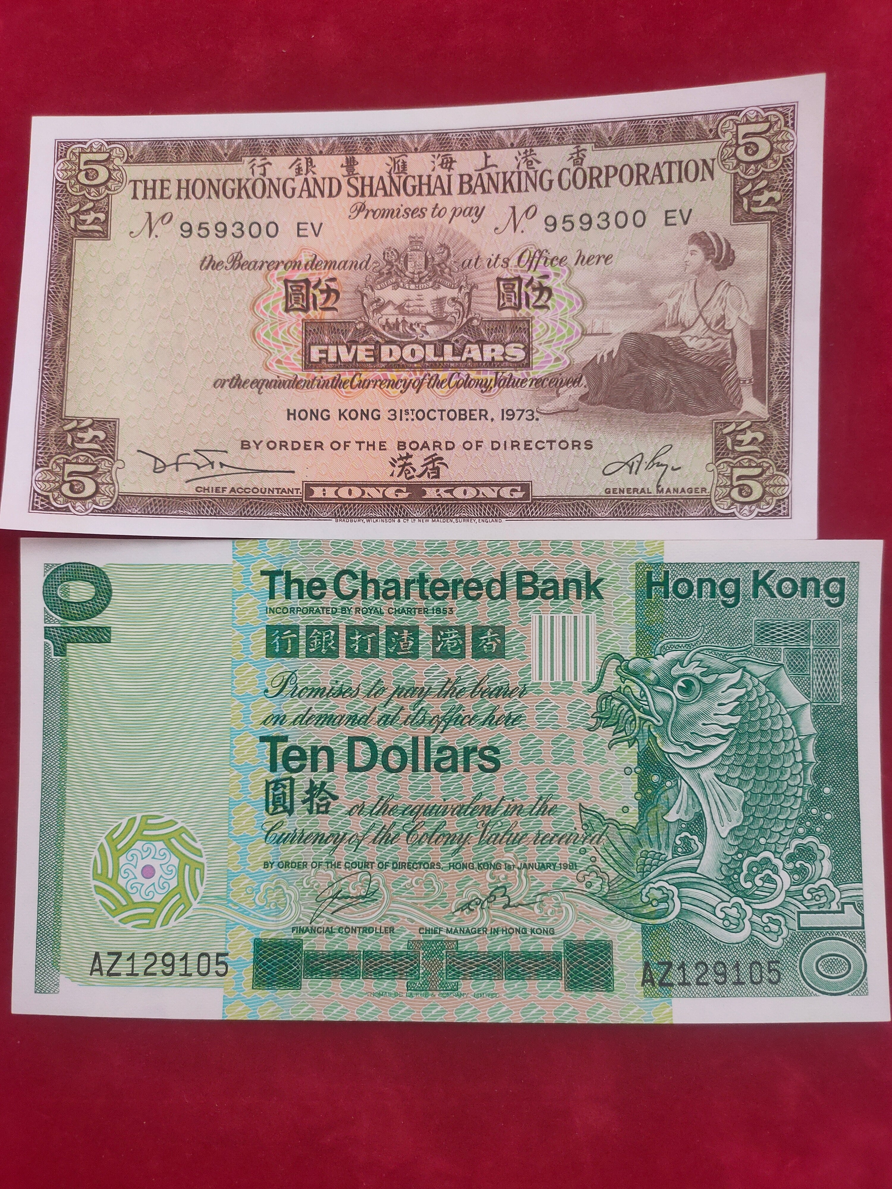 STANDARD CHARTERED BANK 5,10 Dollar (C394)