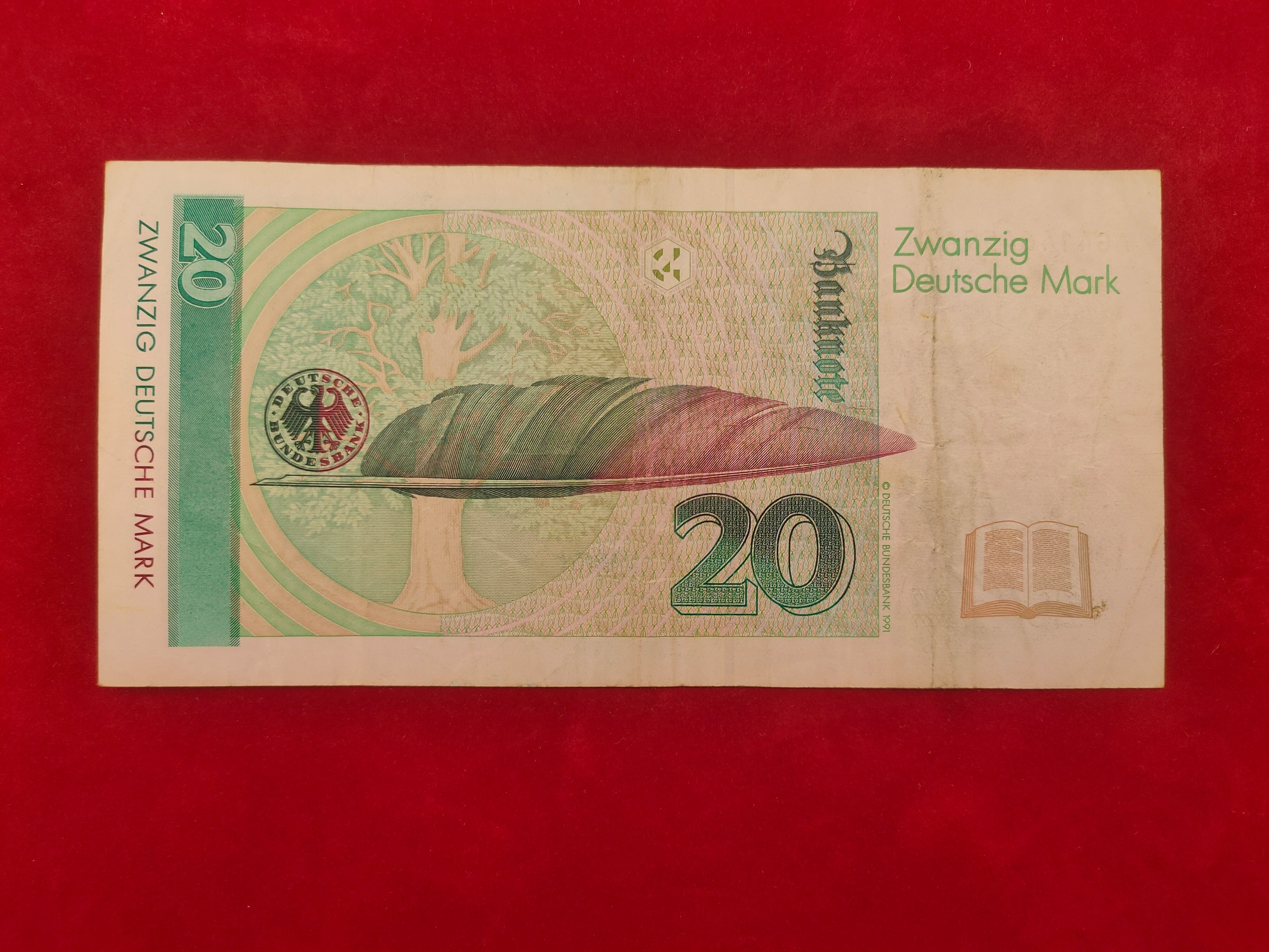 FEDERAL REPUBLIC OF GERMANY 20 DEUTSCHE MARK (693)