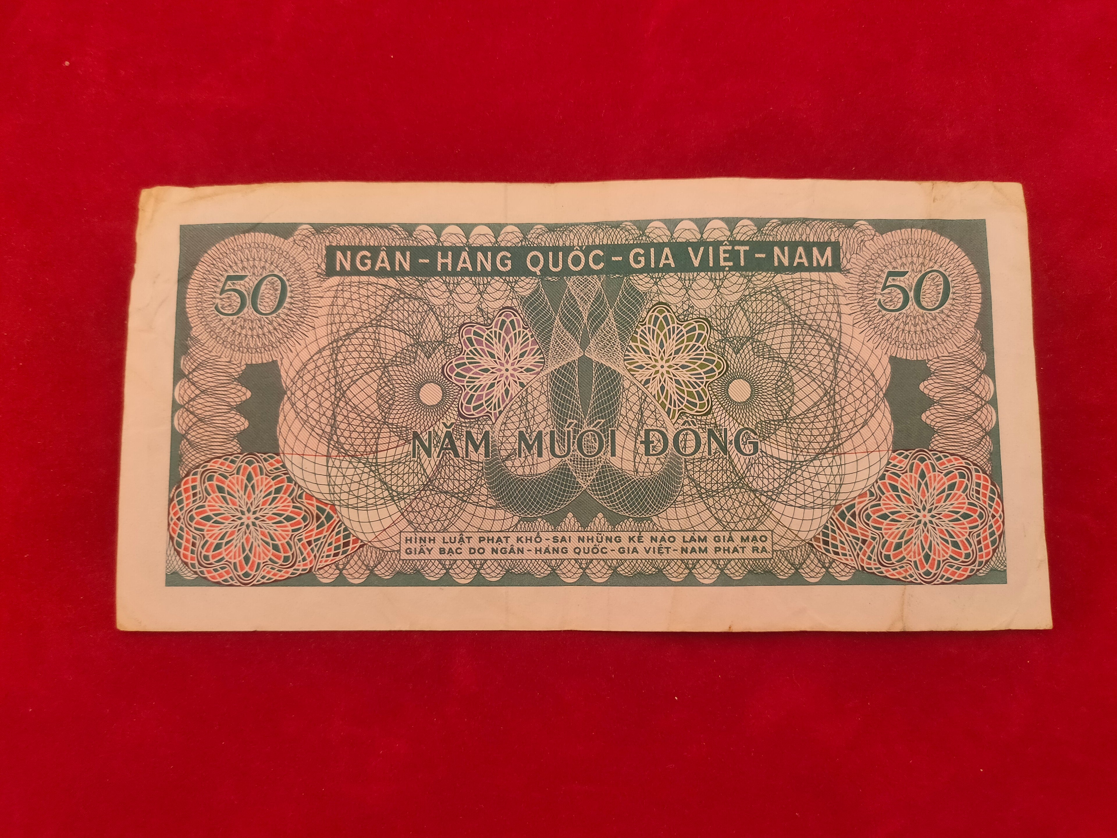 SOUTH VIETNAM 50 DONG (C896)