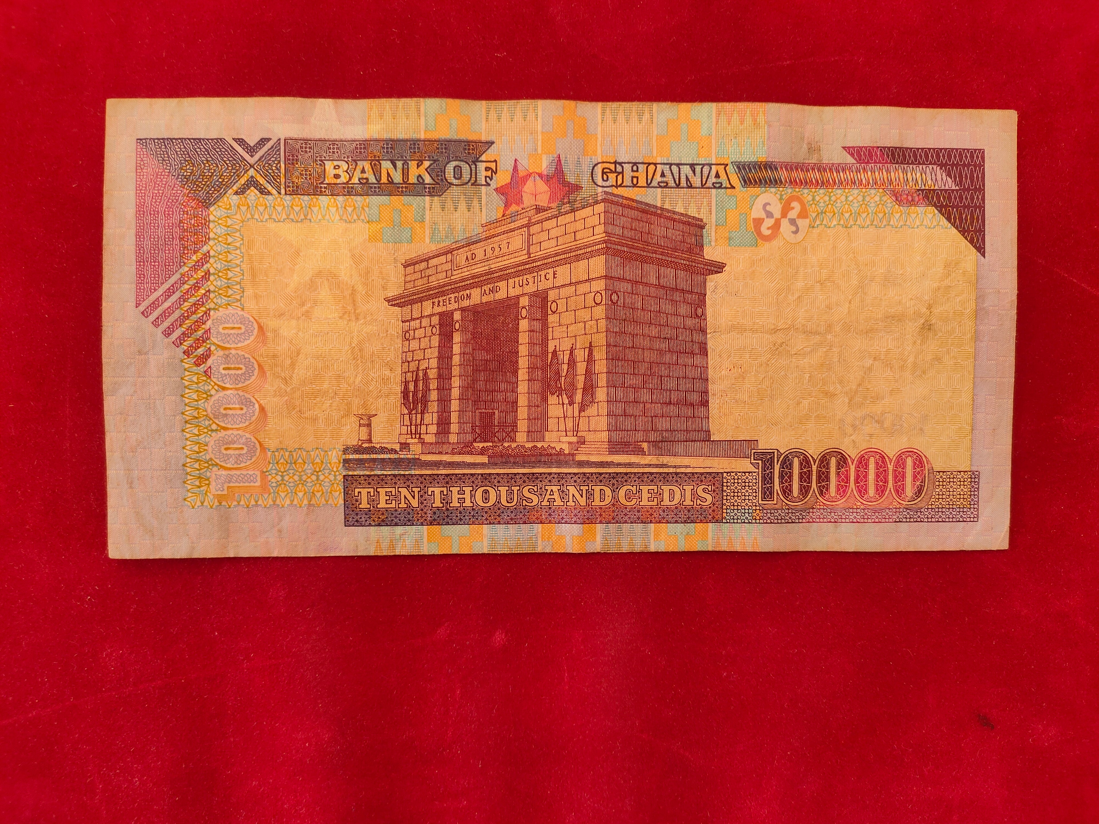 BANK OF GHANA 10000 CEDIS (D38)