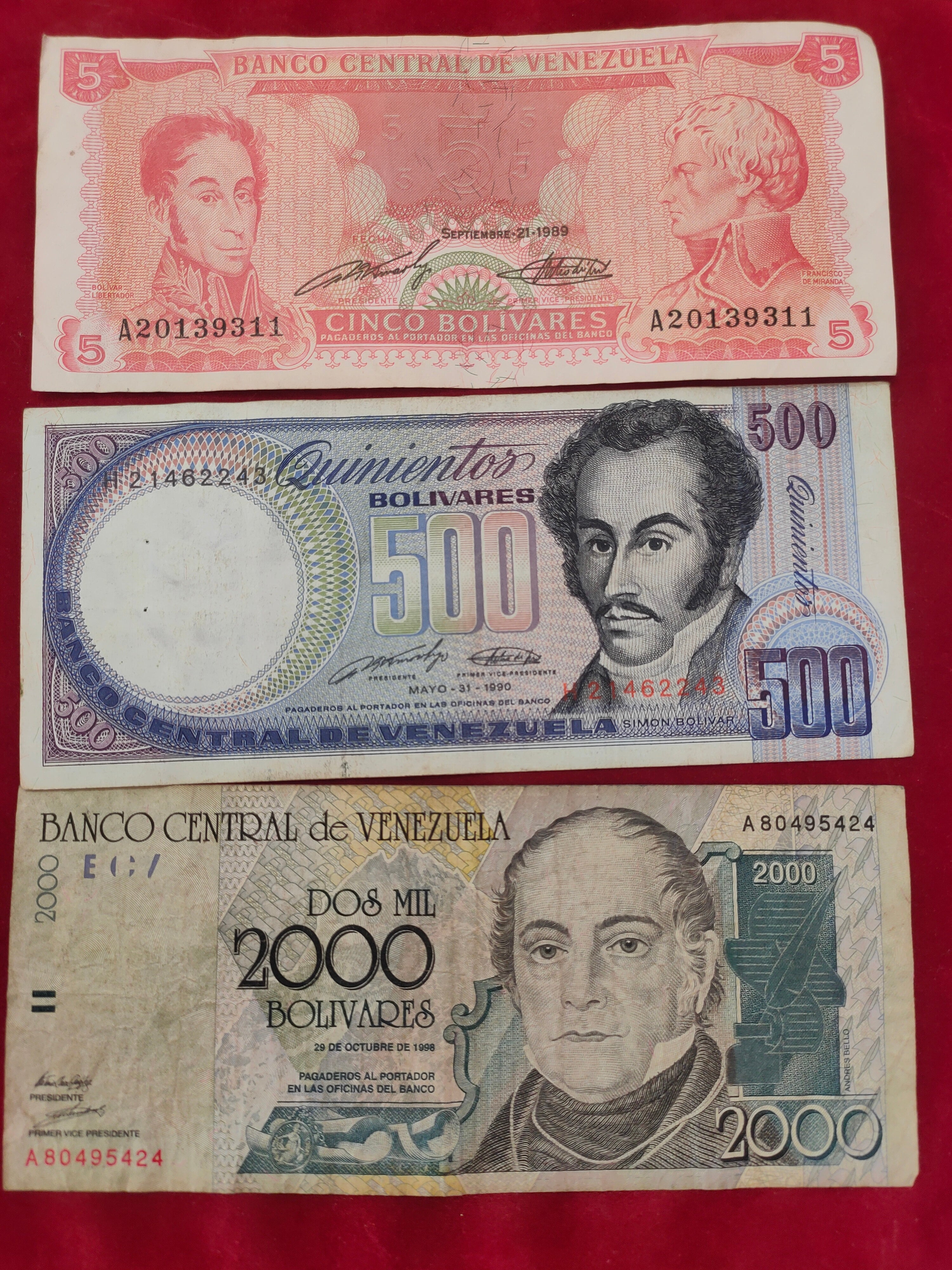 CENTRAL BANK OF VENEZUELA 5, 500, 2000, 5000, 10000 BOLIVIARES (D743)