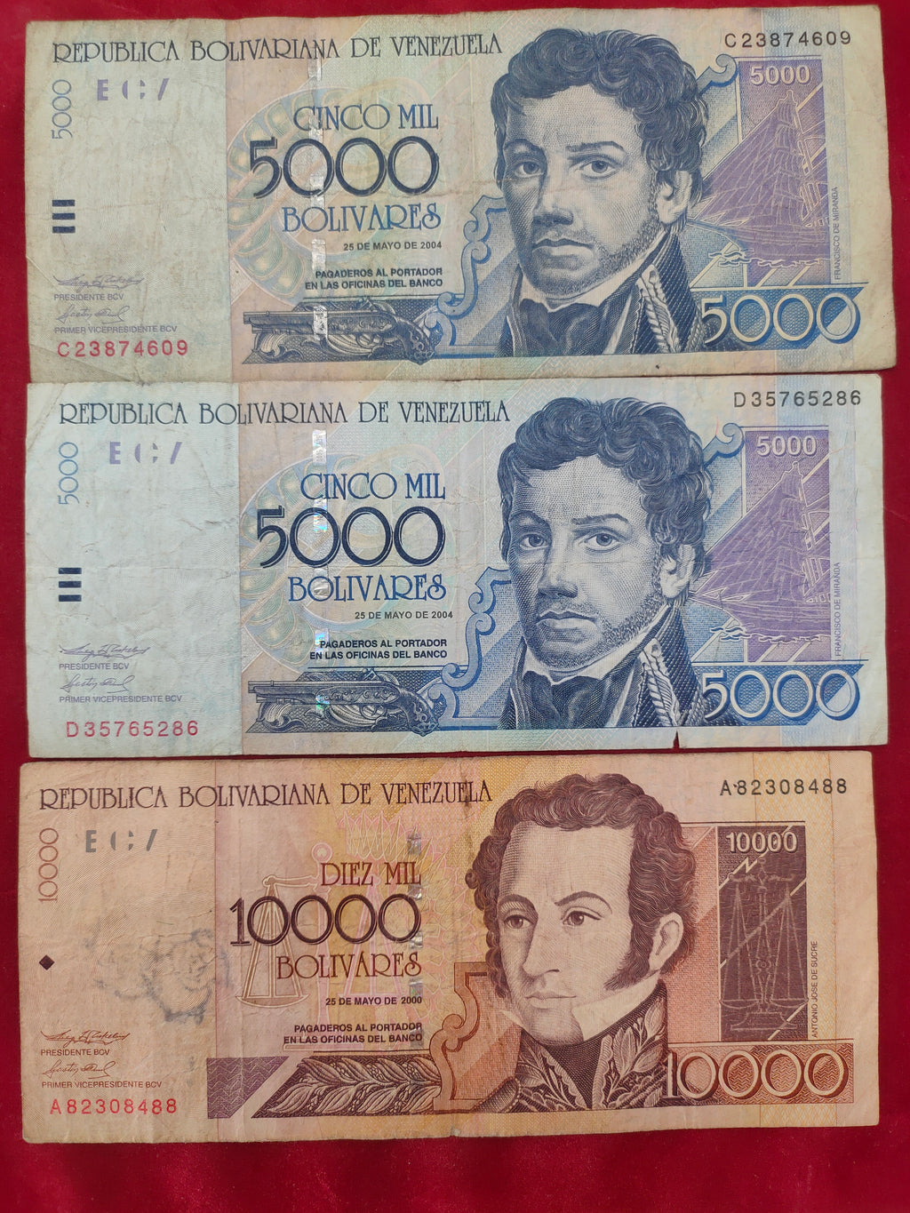 CENTRAL BANK OF VENEZUELA 5, 500, 2000, 5000, 10000 BOLIVIARES (D743)