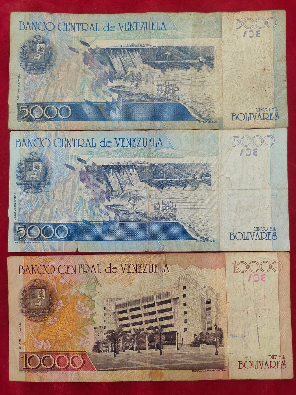 CENTRAL BANK OF VENEZUELA 5, 500, 2000, 5000, 10000 BOLIVIARES (D743)