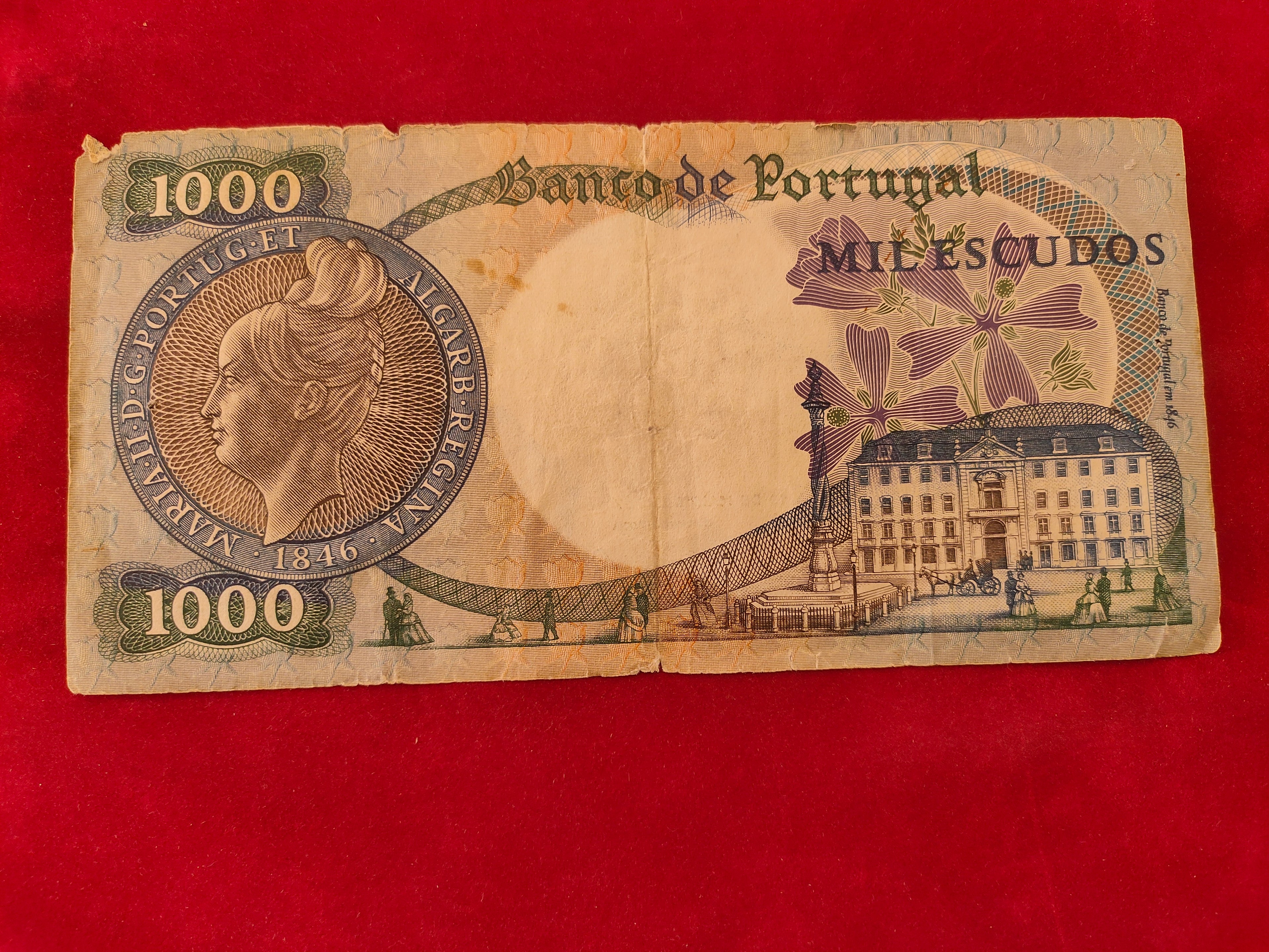 BANK OF PORTUGAL 1000 ESCUDOS (y035)