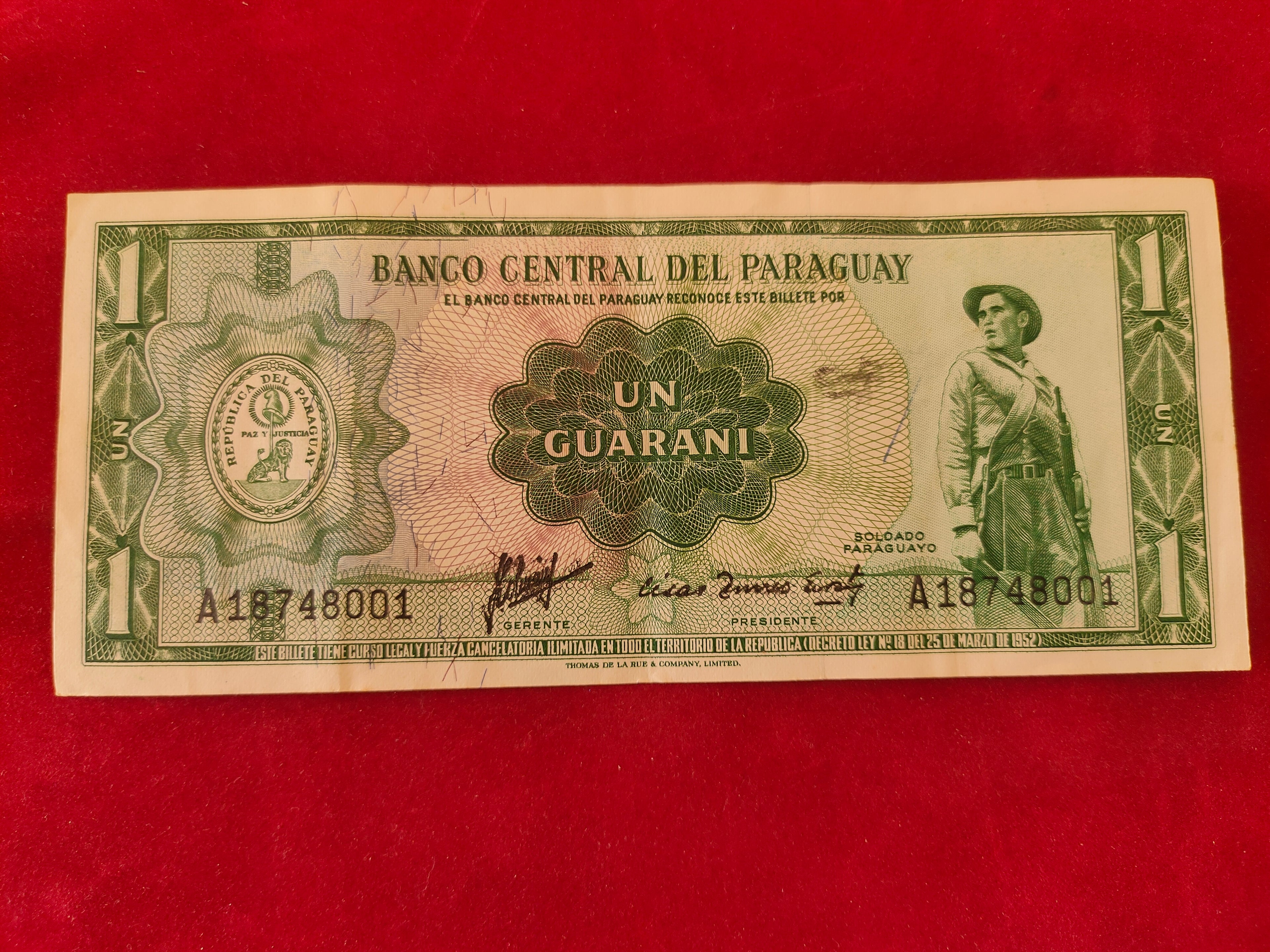 CENTRAL BANK OF PARAGUAY 1 GUARANI (C319)
