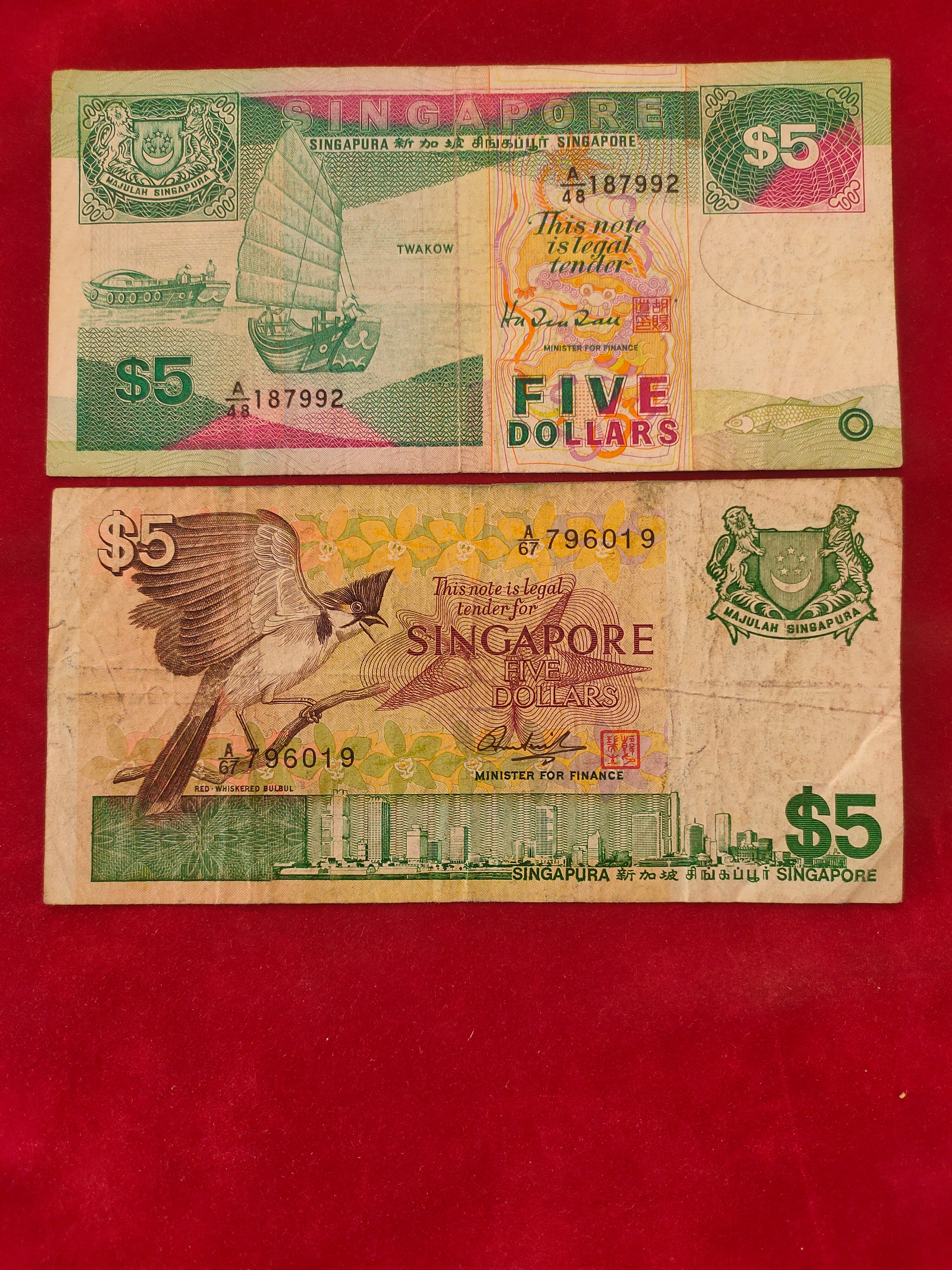 BANK OF SINGAPORE 5 DOLLARS (D898)