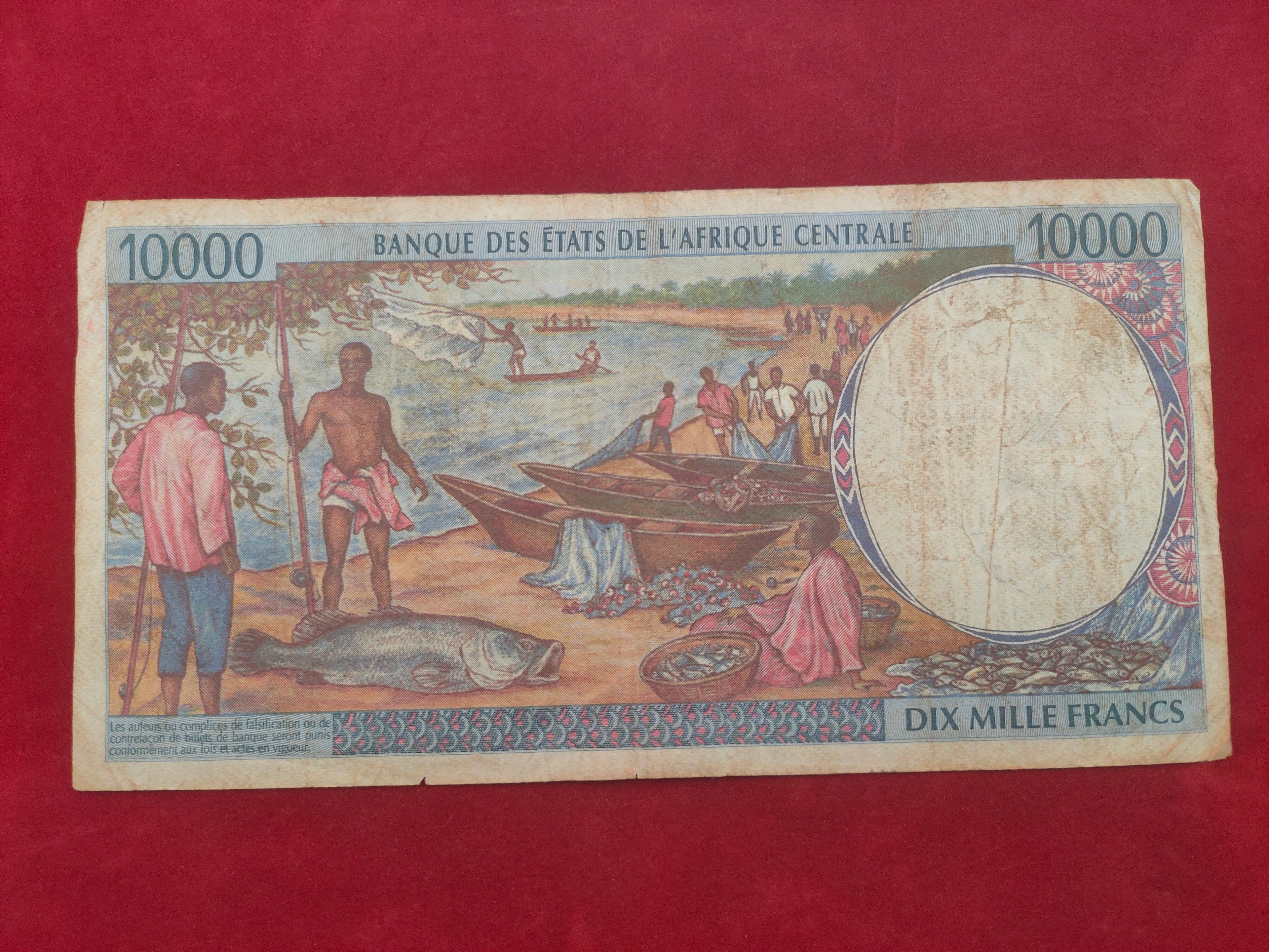 CENTRAL BANK OF AFRICAN 10000 (REF. 133)
