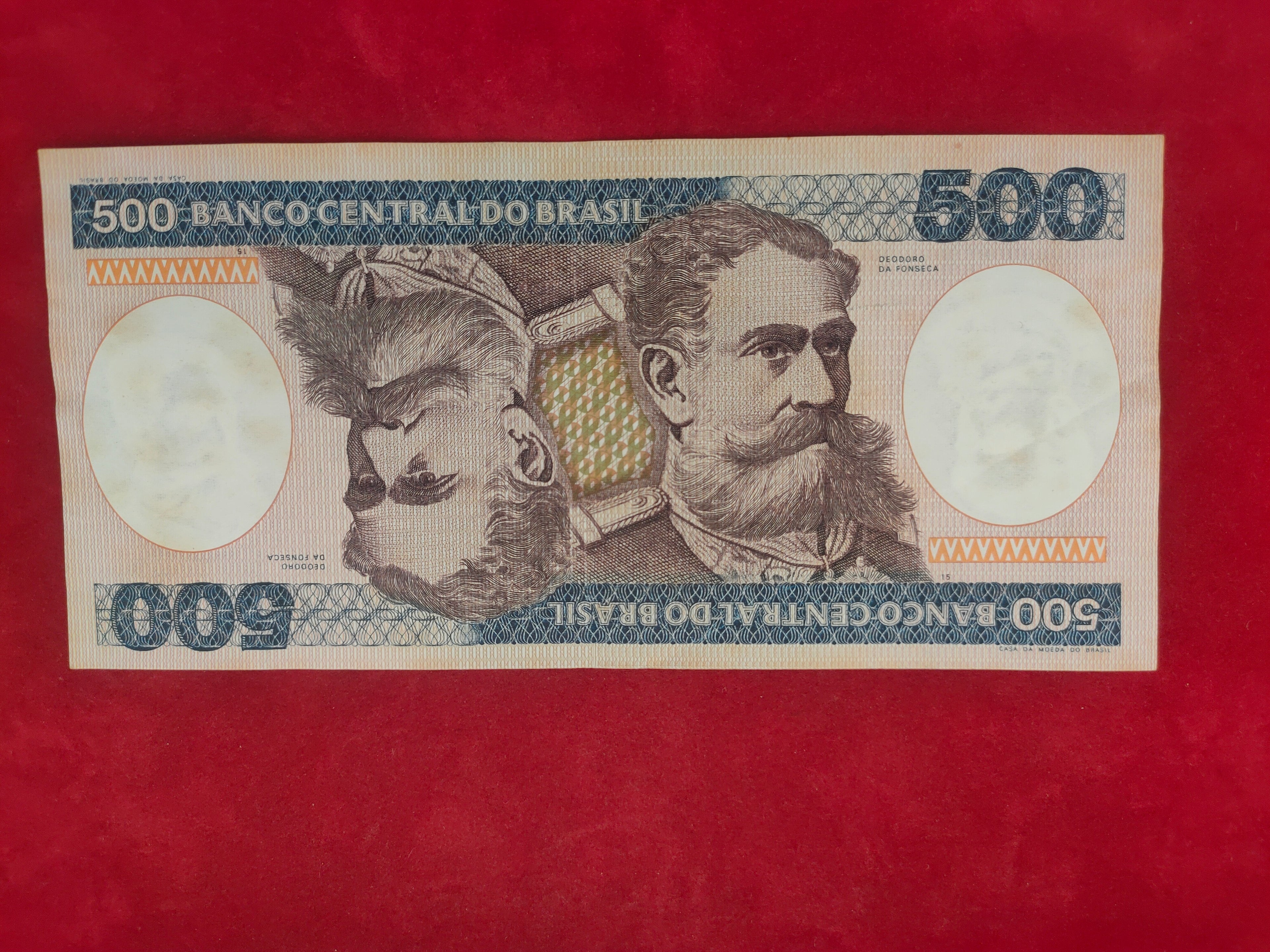 CENTRAL BANK OF BRASIL 500 CRUZADOS (D541)