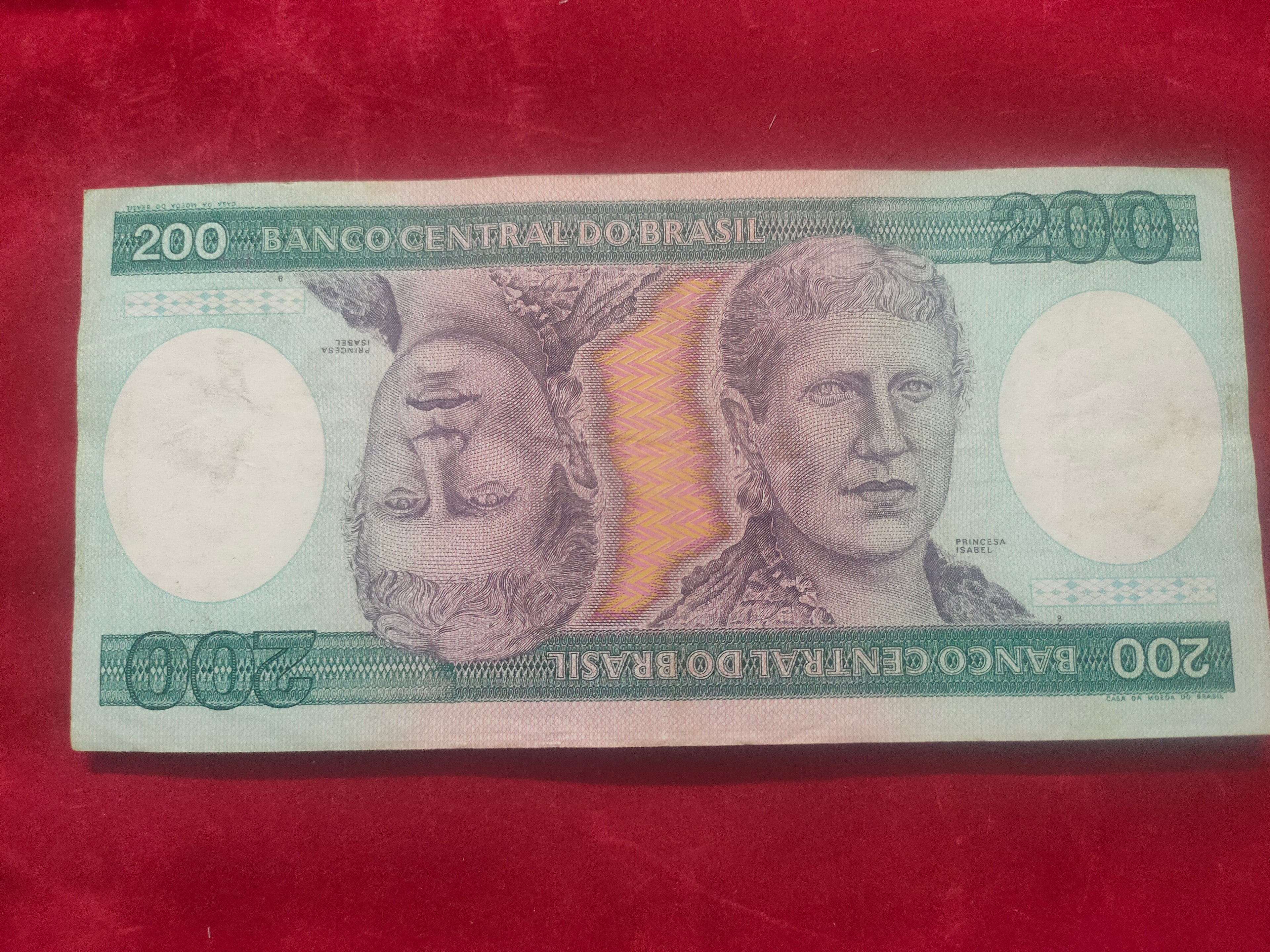 CENTRAL BANK OF BRASIL 200 CRUZEIROS (D542)