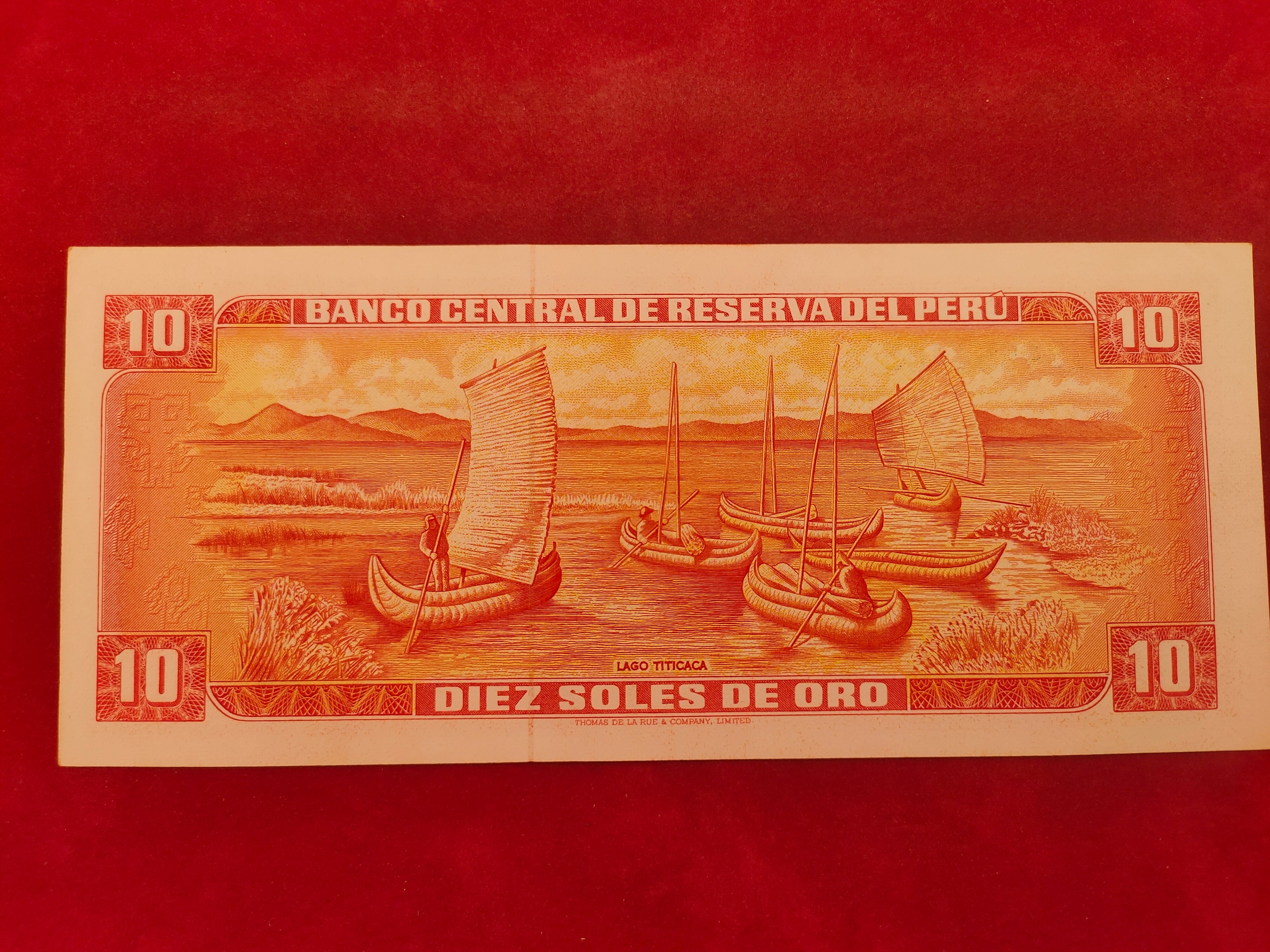 CENTRAL BANK OF PERU 10 SOLES ORO (C415)