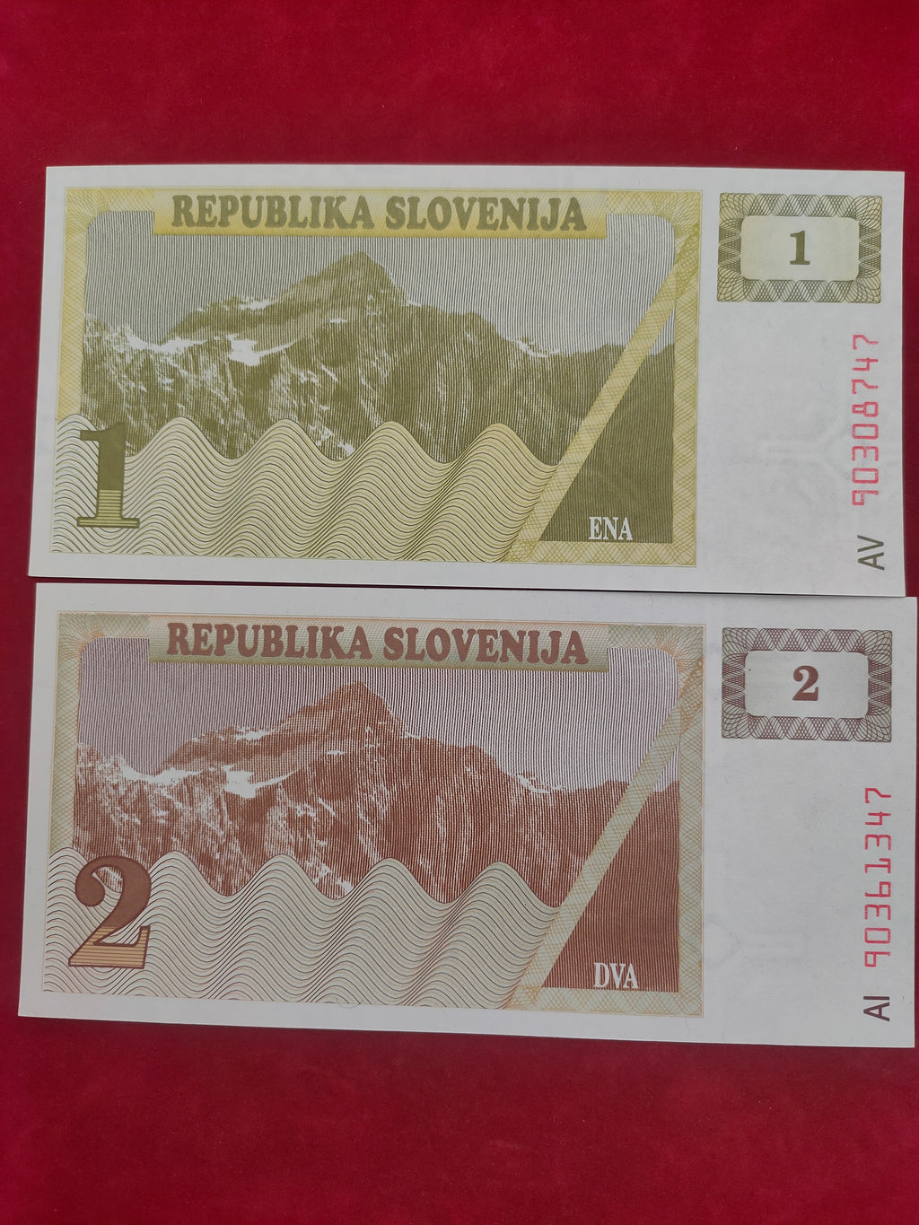 BANK OF SLOVENIA 1, 2 BANK OF SLOVENIA 1, 2 TOLARJA (C427)