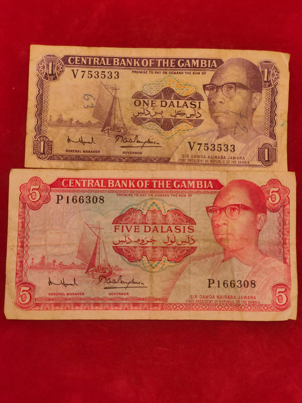 CENTRAL BANK OF GAMBIA 1,  5 DALASIS (1143)