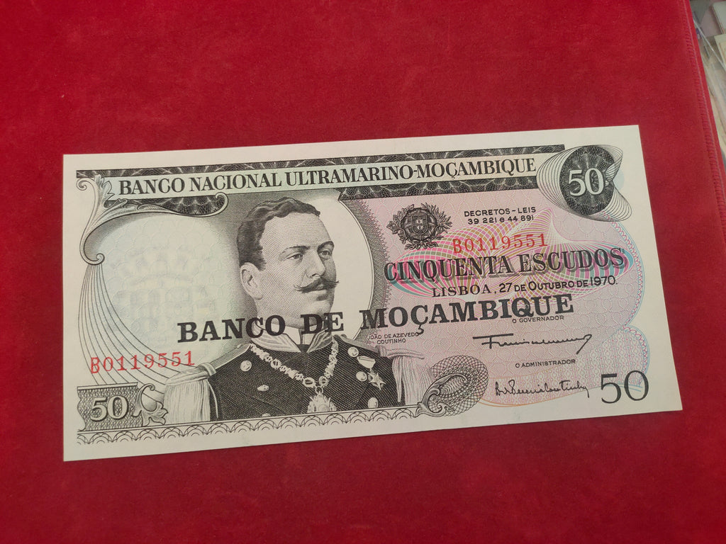 NATIONAL BANK OF ULTRAMARINO 50ESCUDOS (364)