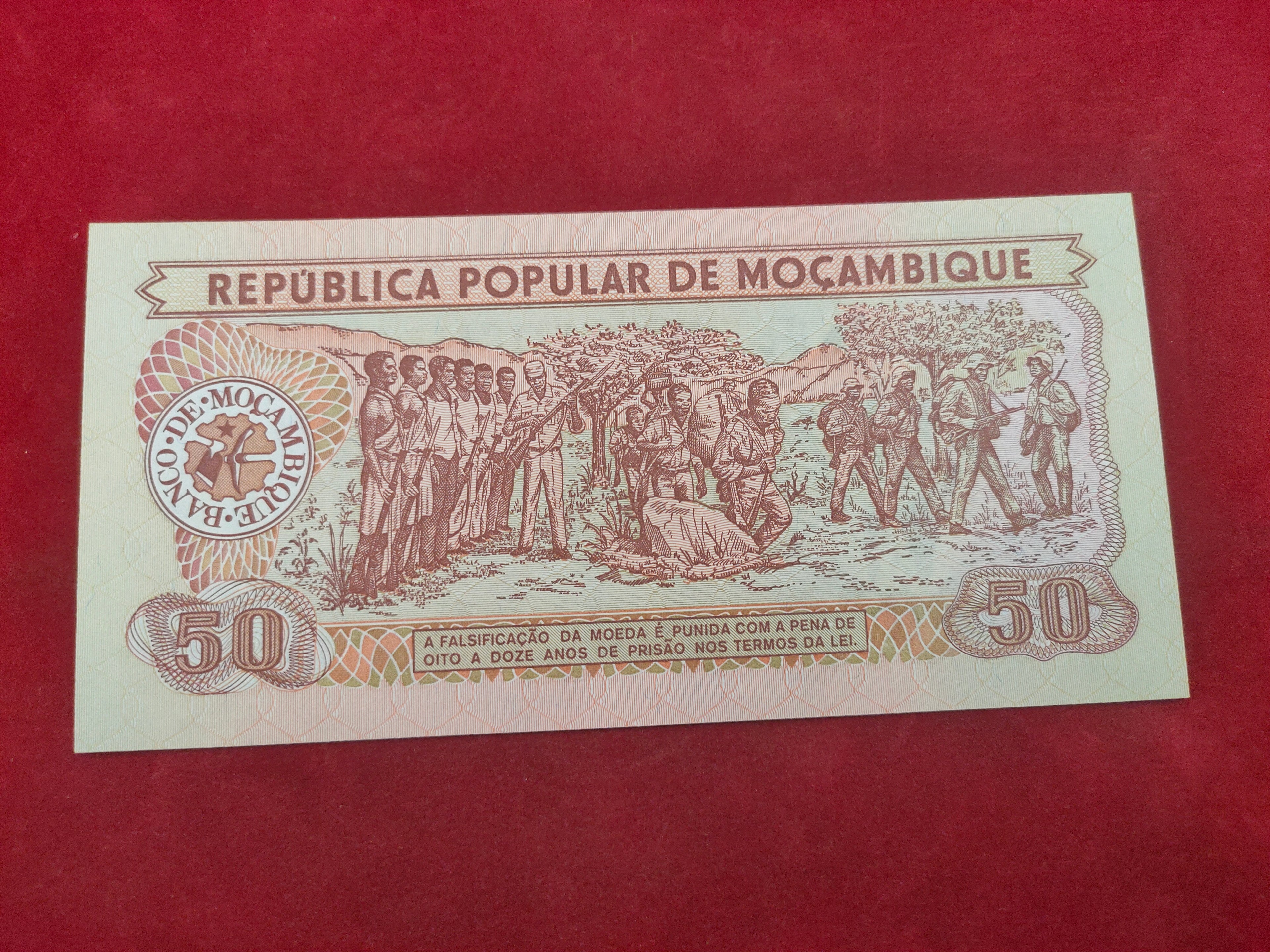 BANK MOCAMBIQUE 50 METICAIS (360)