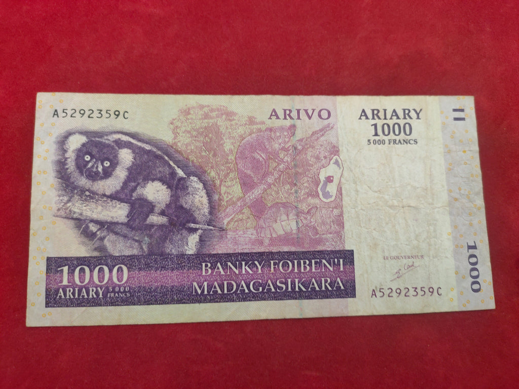 BANK OF MADAGASCAR 1000 ARIARY (498)