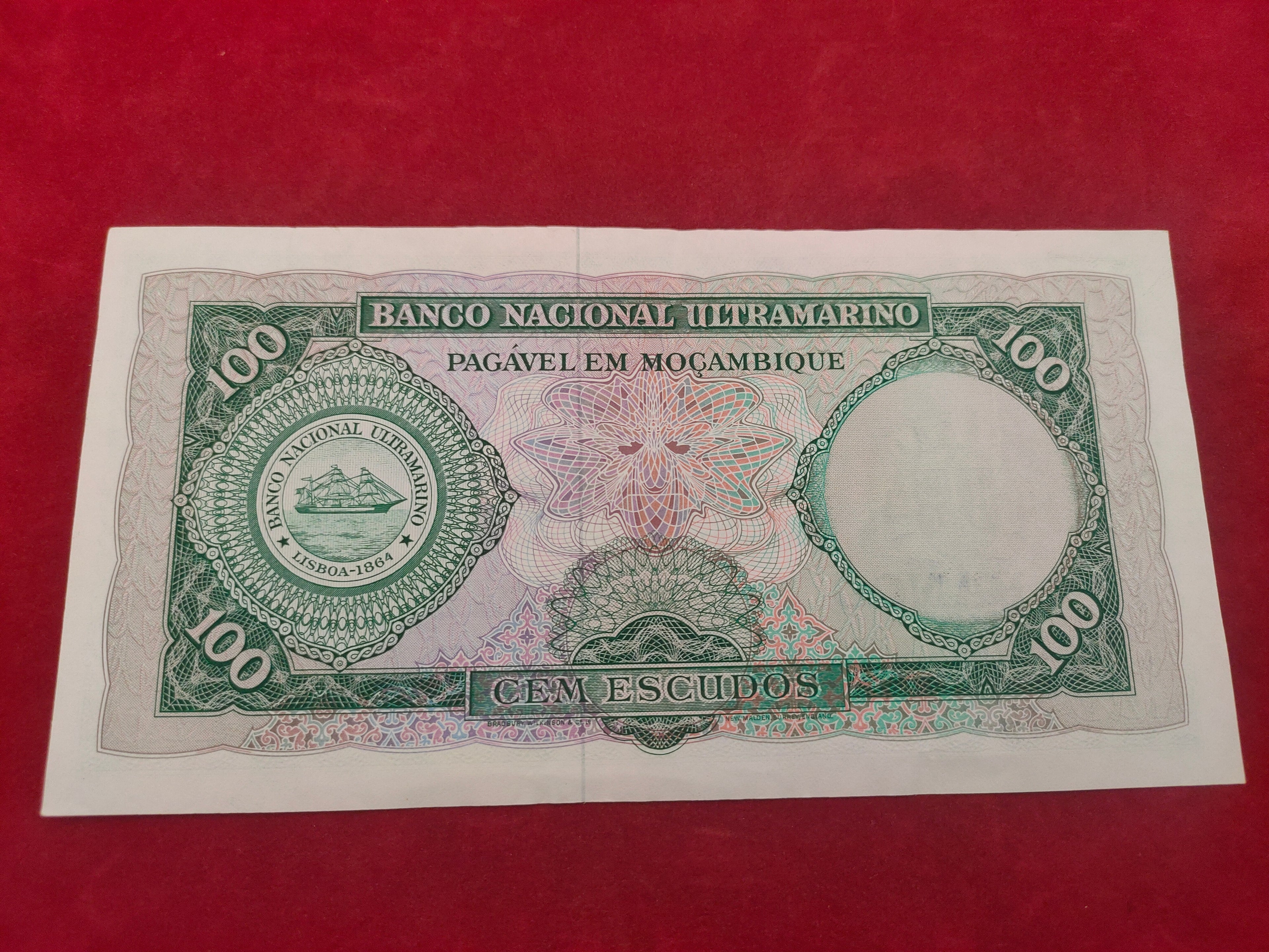 NATIONAL BANK OF ULTRAMARINO 100 ESCUDOS (1179)