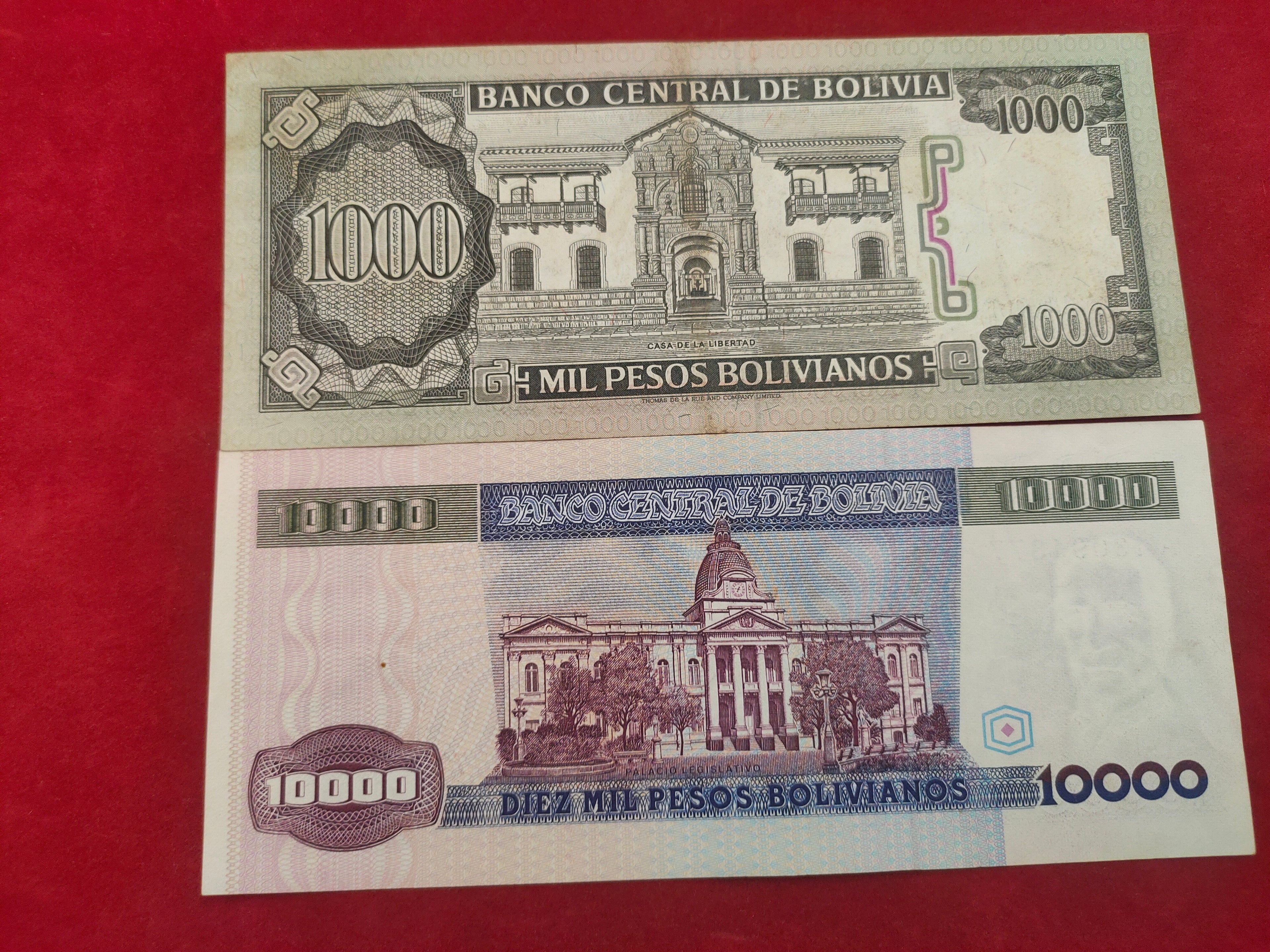 CENTRAL BANK OF BOLIVIA 1000, 10000 BOLIVIANOS (712)
