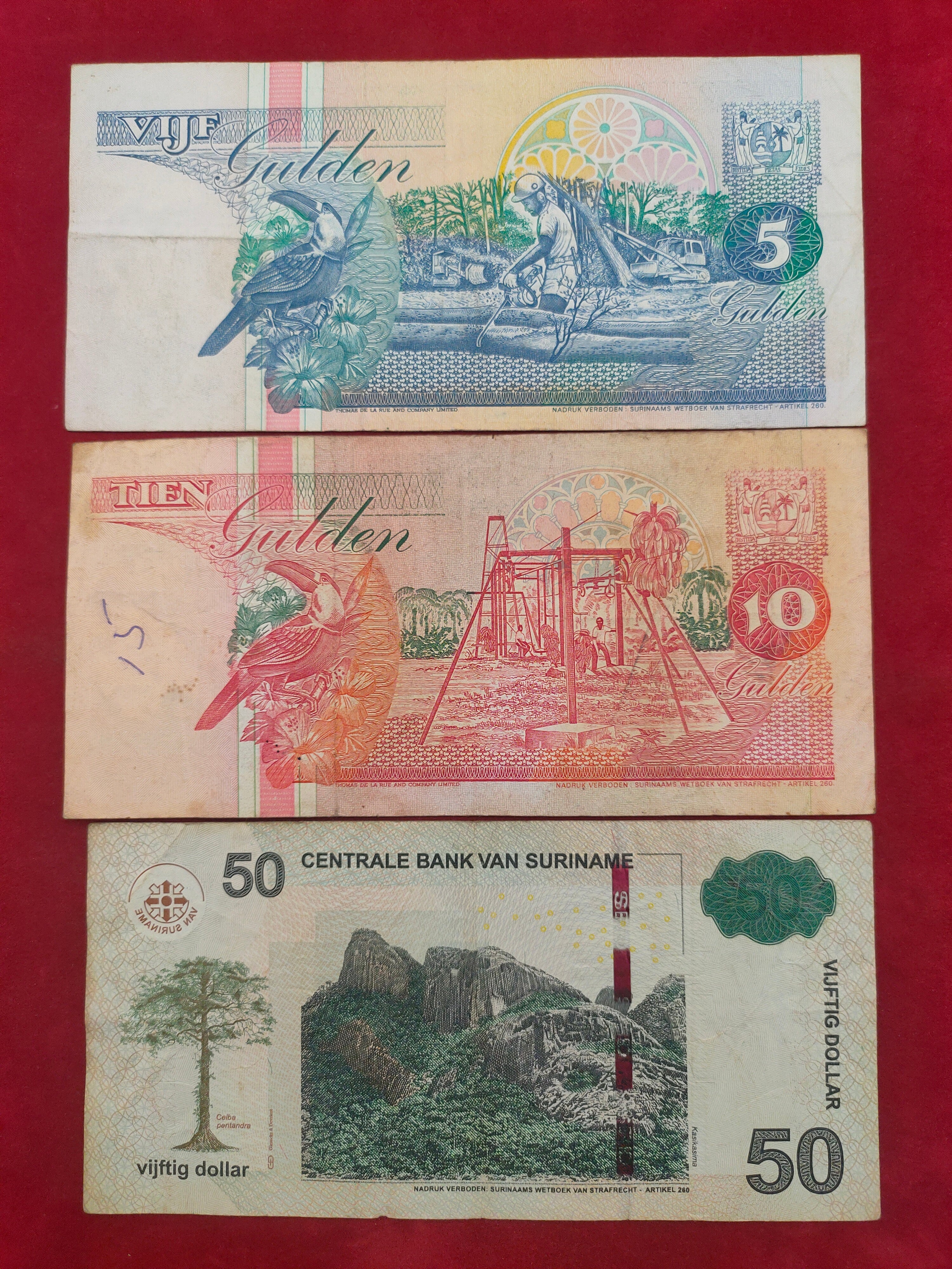 CENTRAL BANK OF SURINAME 5, 10, 50 GULDEN (569)