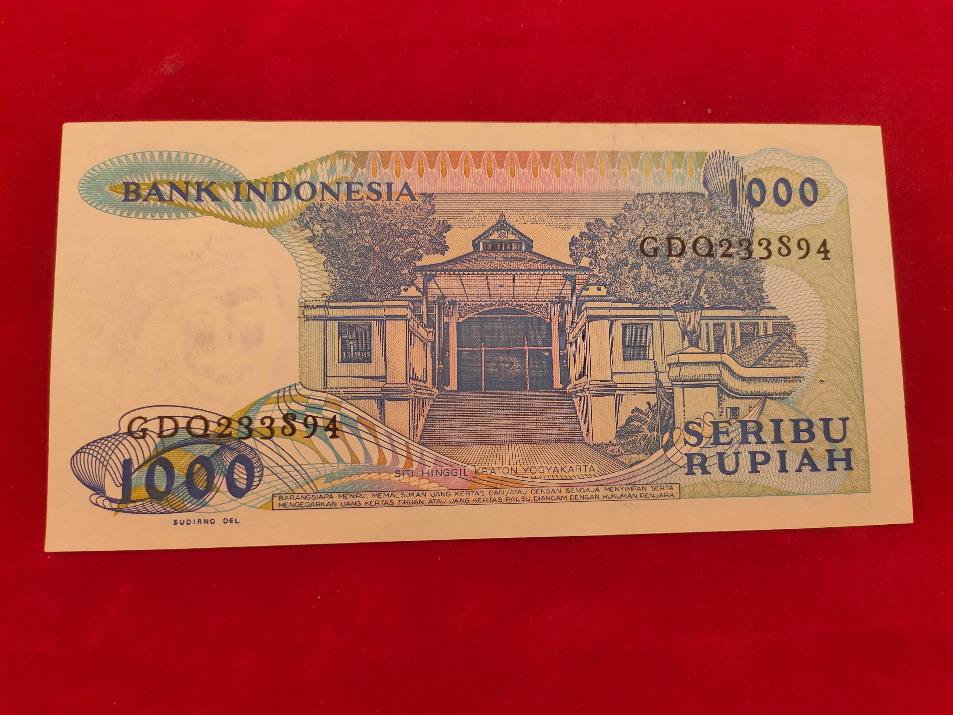 BANK OF INDONESIA 1000 RUPIAH (723)