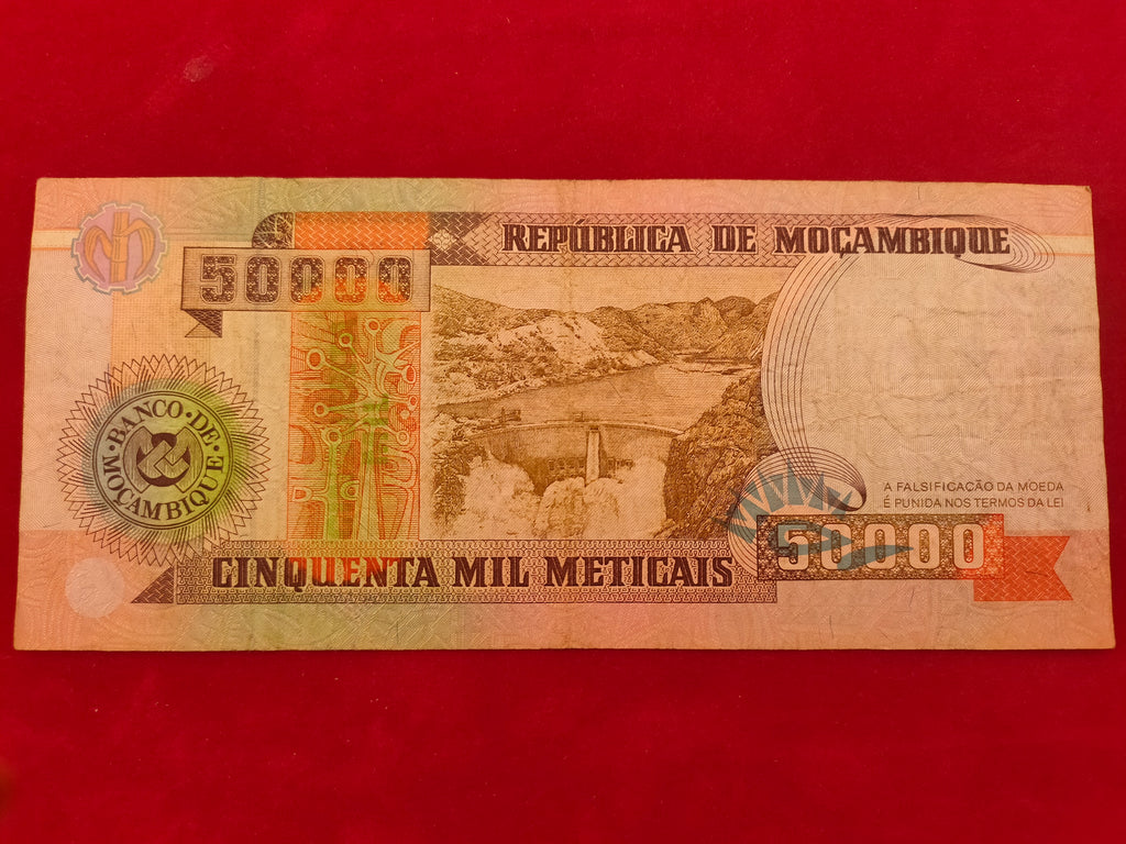 BANK OF MOCAMBIQUE 50000 METICAIS (D514)