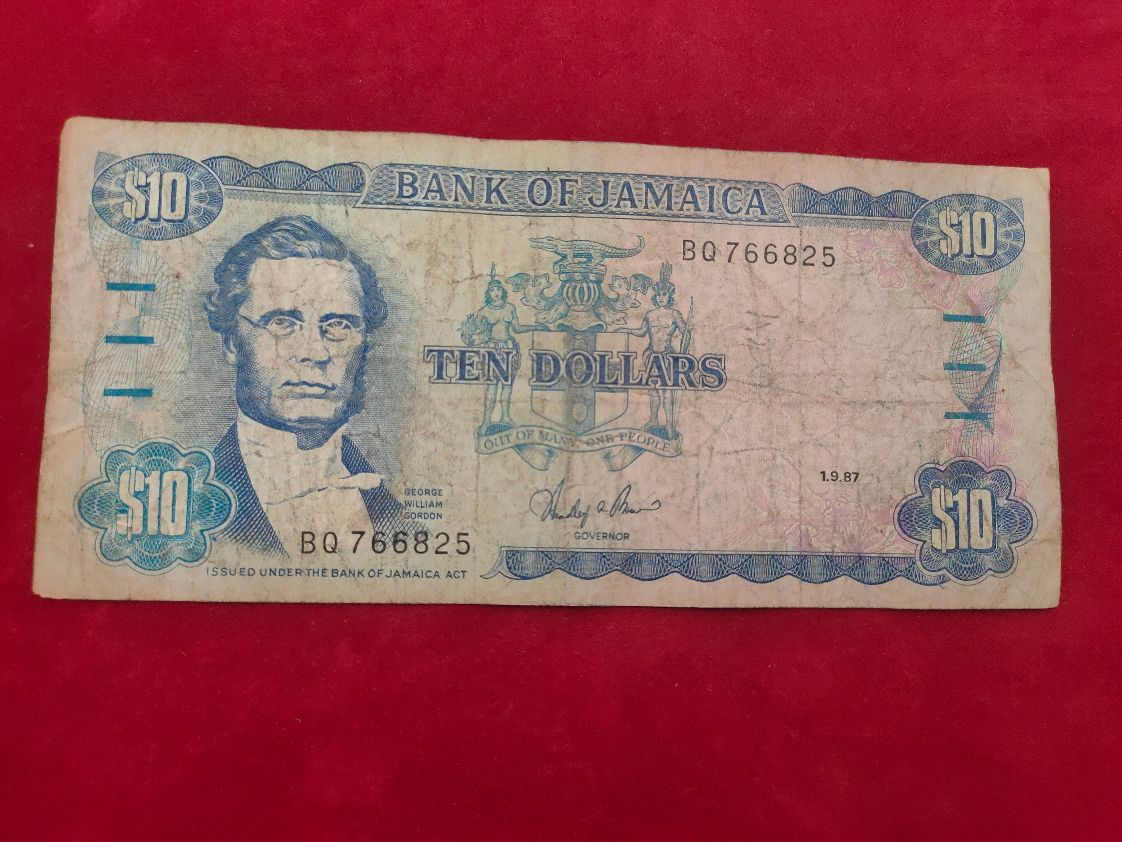 BANK OF JAMAICA 10 DOLLARS (Y258)