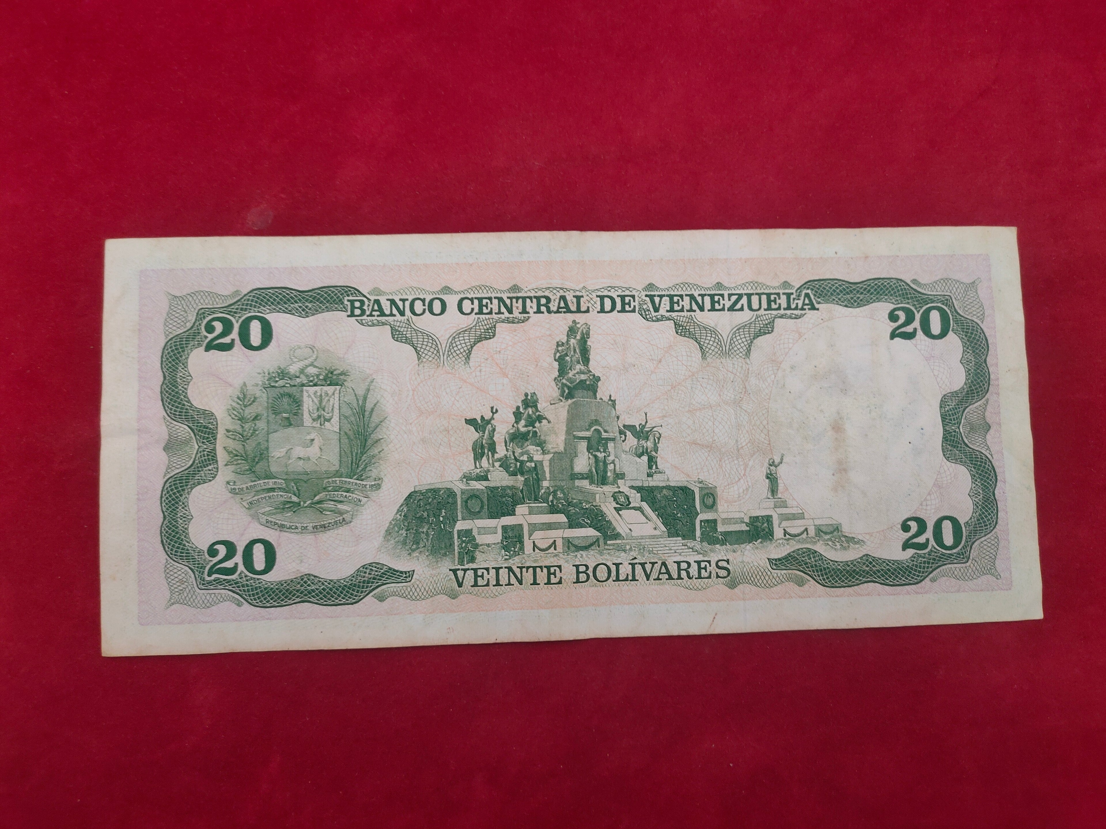 BANK OF VENEZUELA 20 BOLIVARES (D708)