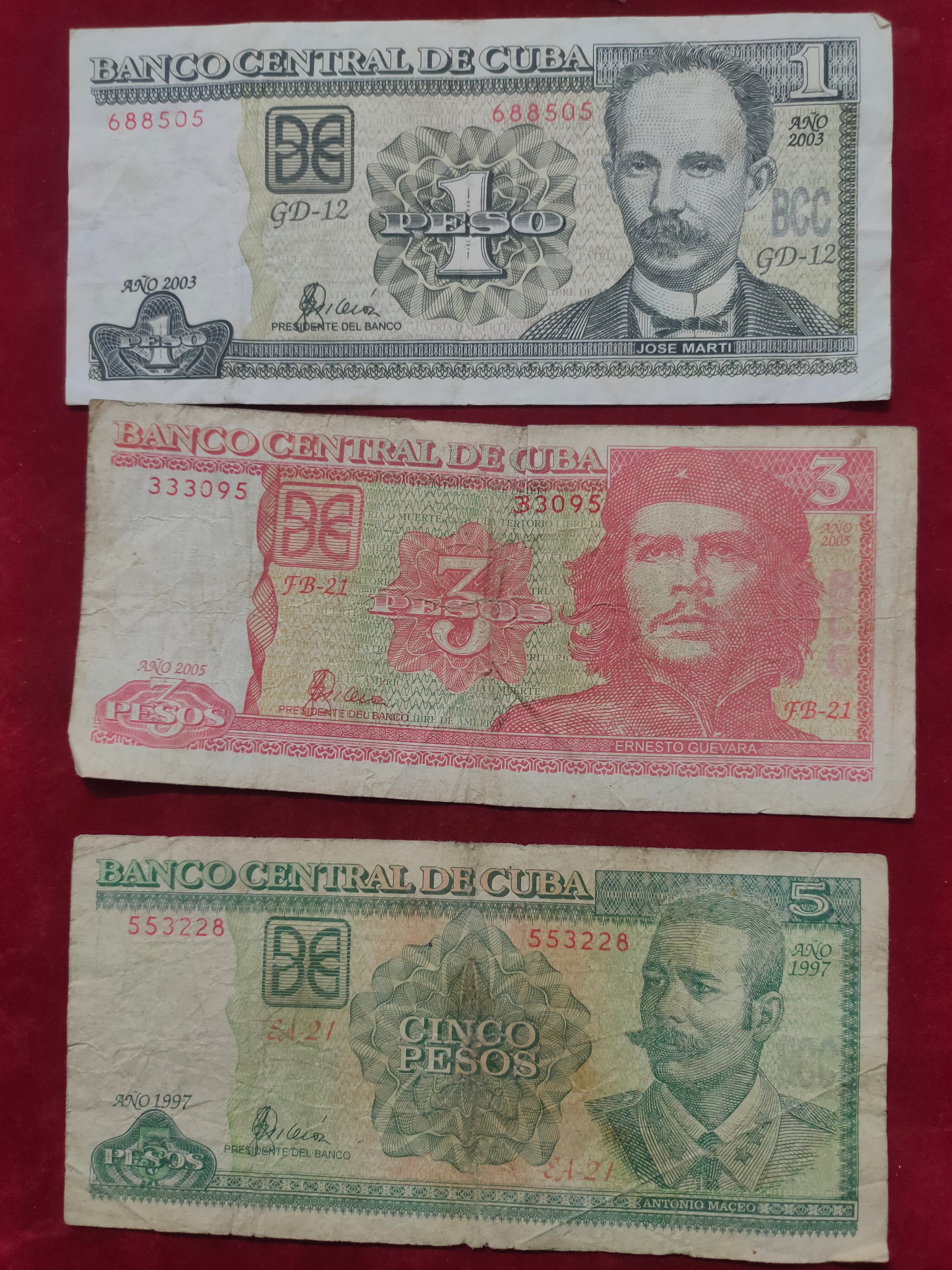 BANK OF CUBA 1, 3, 5 PESOS (879)