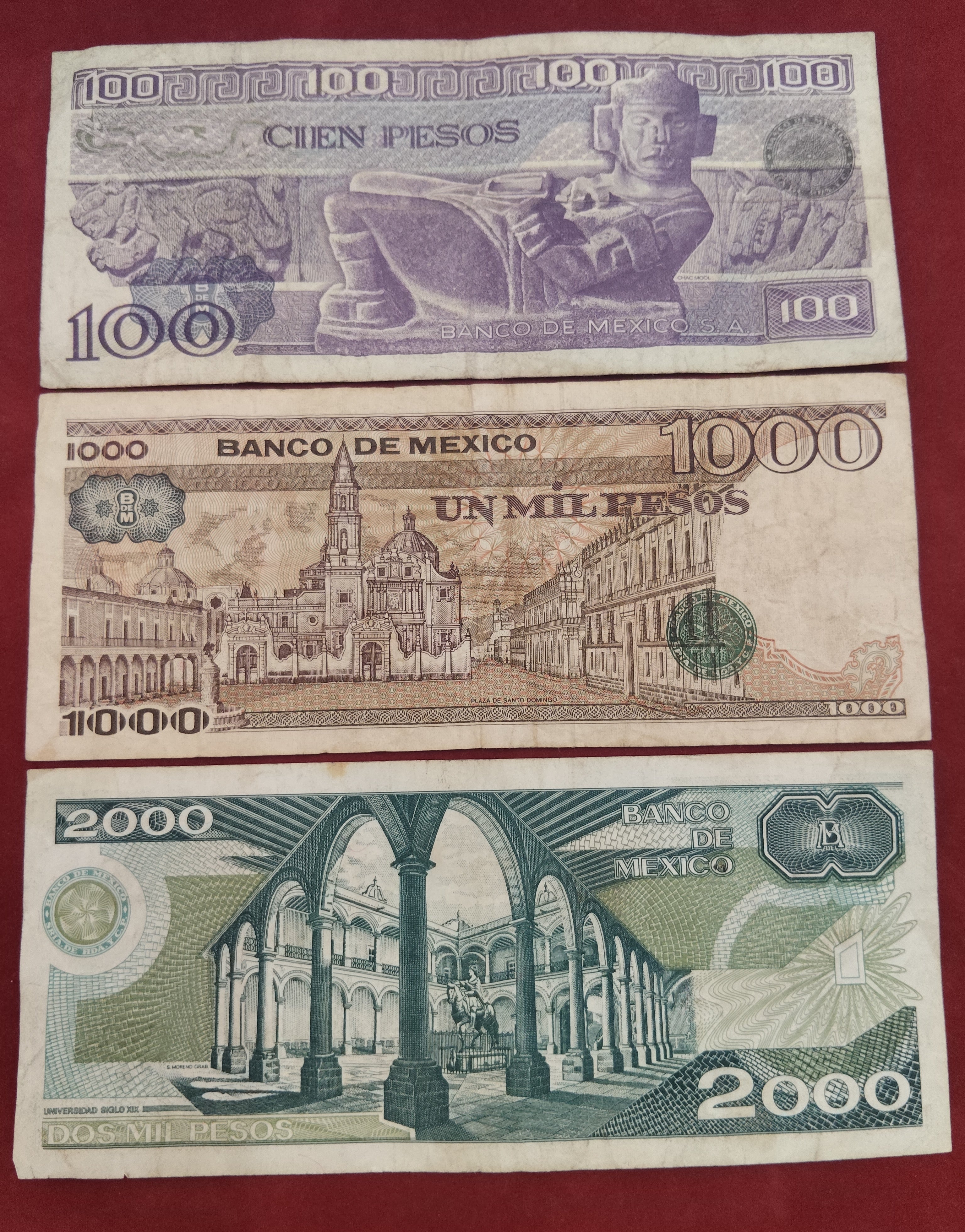 BANK OF MAXICO 100 ,1000 ,2000 PESOS (C999)