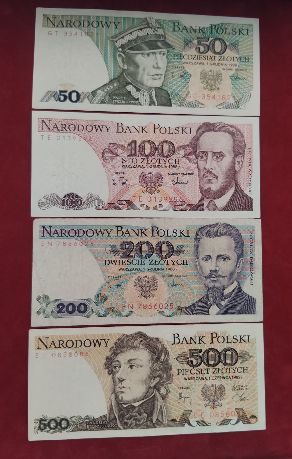 NATIONAL BANK OF POLAND 50 ,100 ,200 ,500 ,1000 ,2000 ,5000 ,10000 ZLOTYCH (D404)