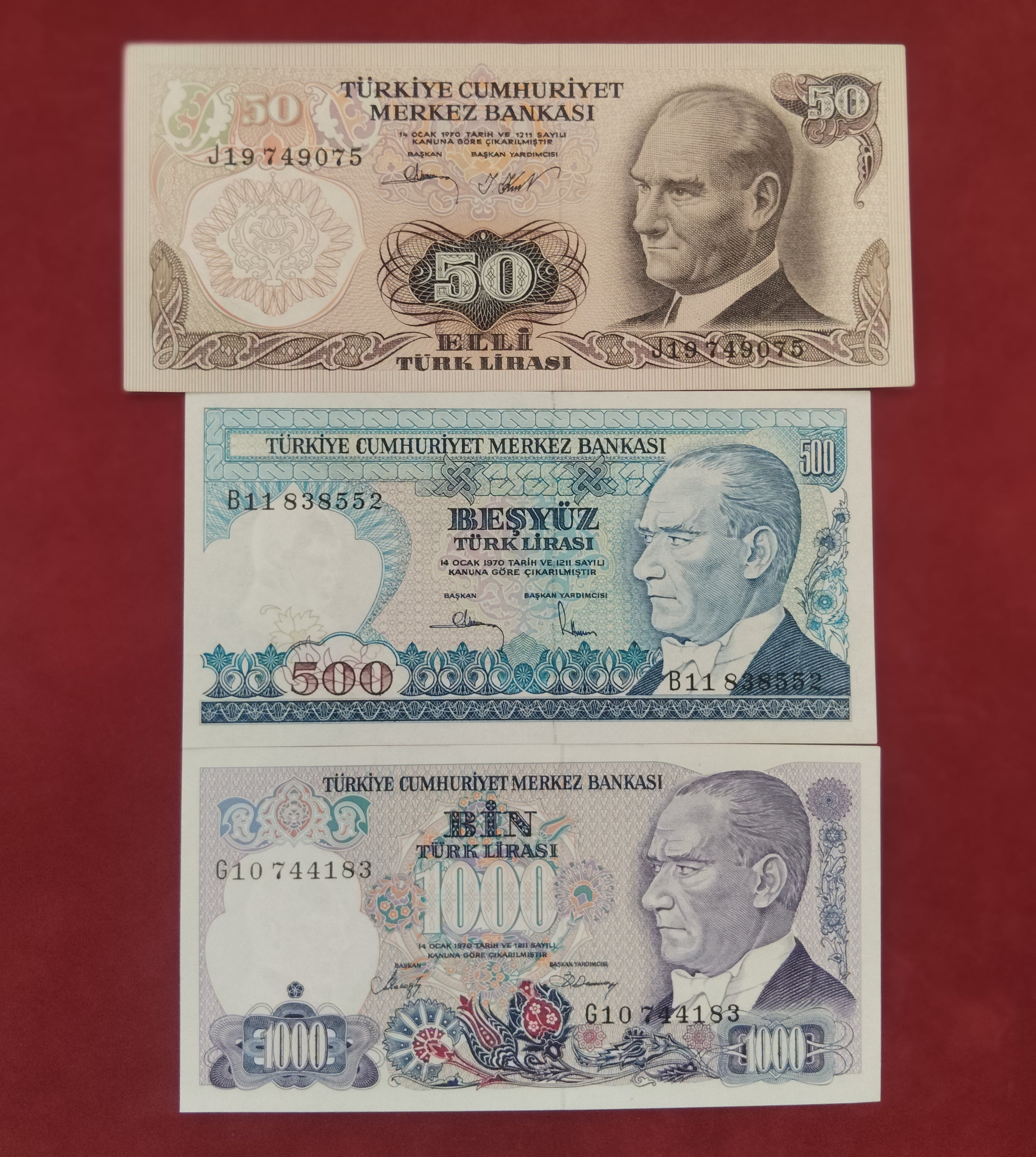 CENTRAL BANK OF TURKEY 50 ,500 ,1000 LIRA (C456)