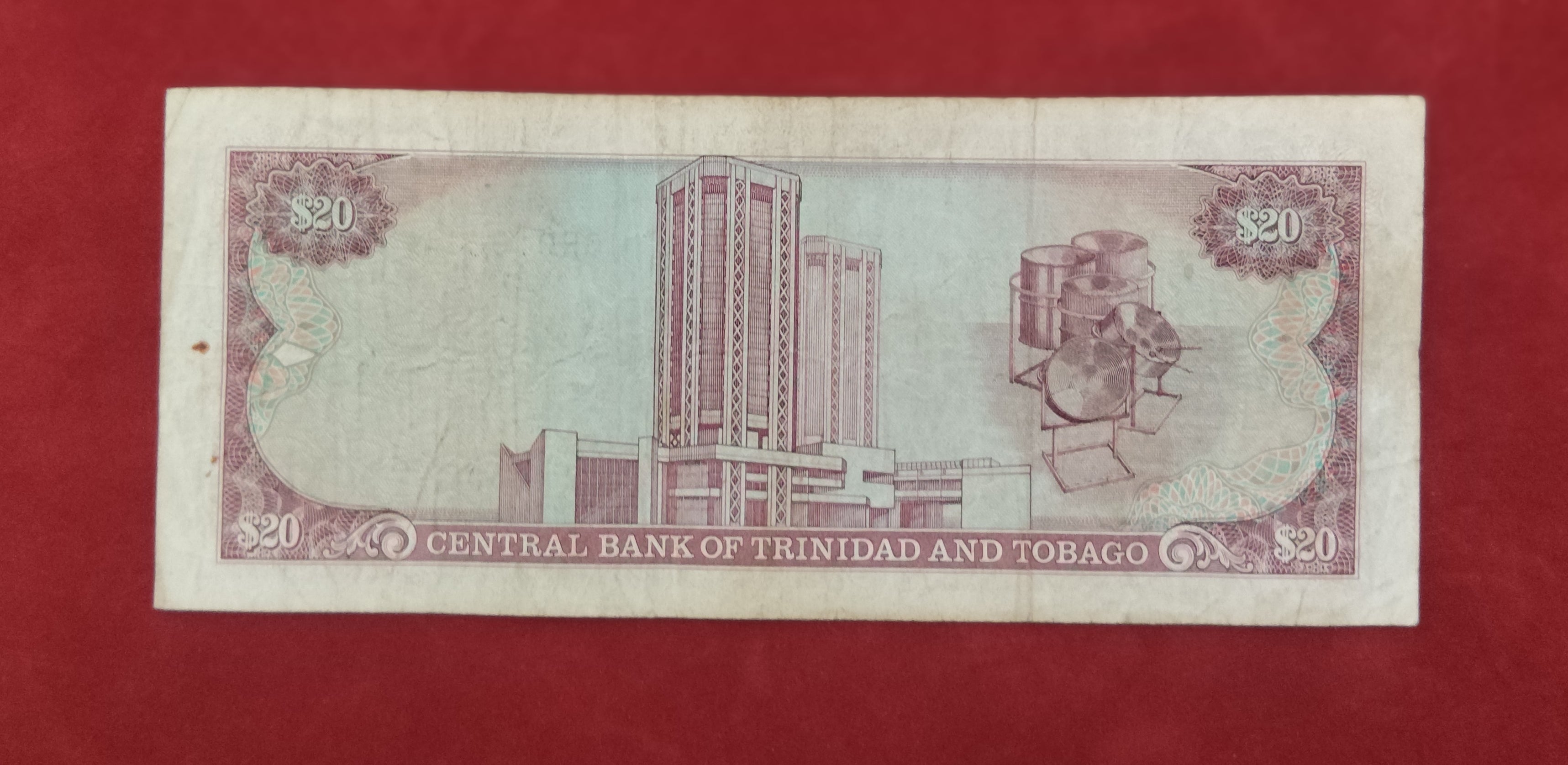 CENTRAL BANK OF TRINIDAD AND TOBAGO 20 DOLLARS (D235)