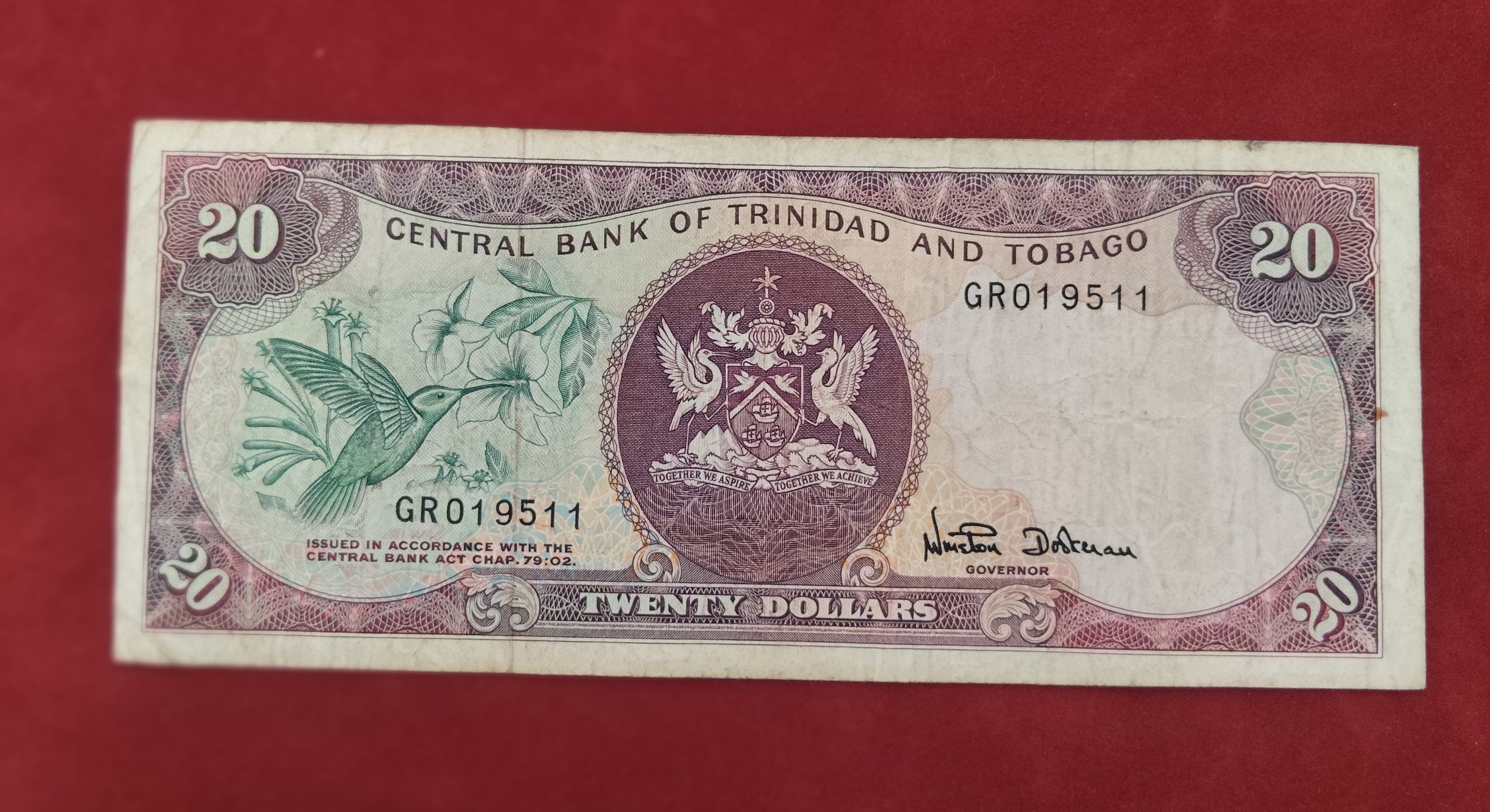 CENTRAL BANK OF TRINIDAD AND TOBAGO 20 DOLLARS (D235)