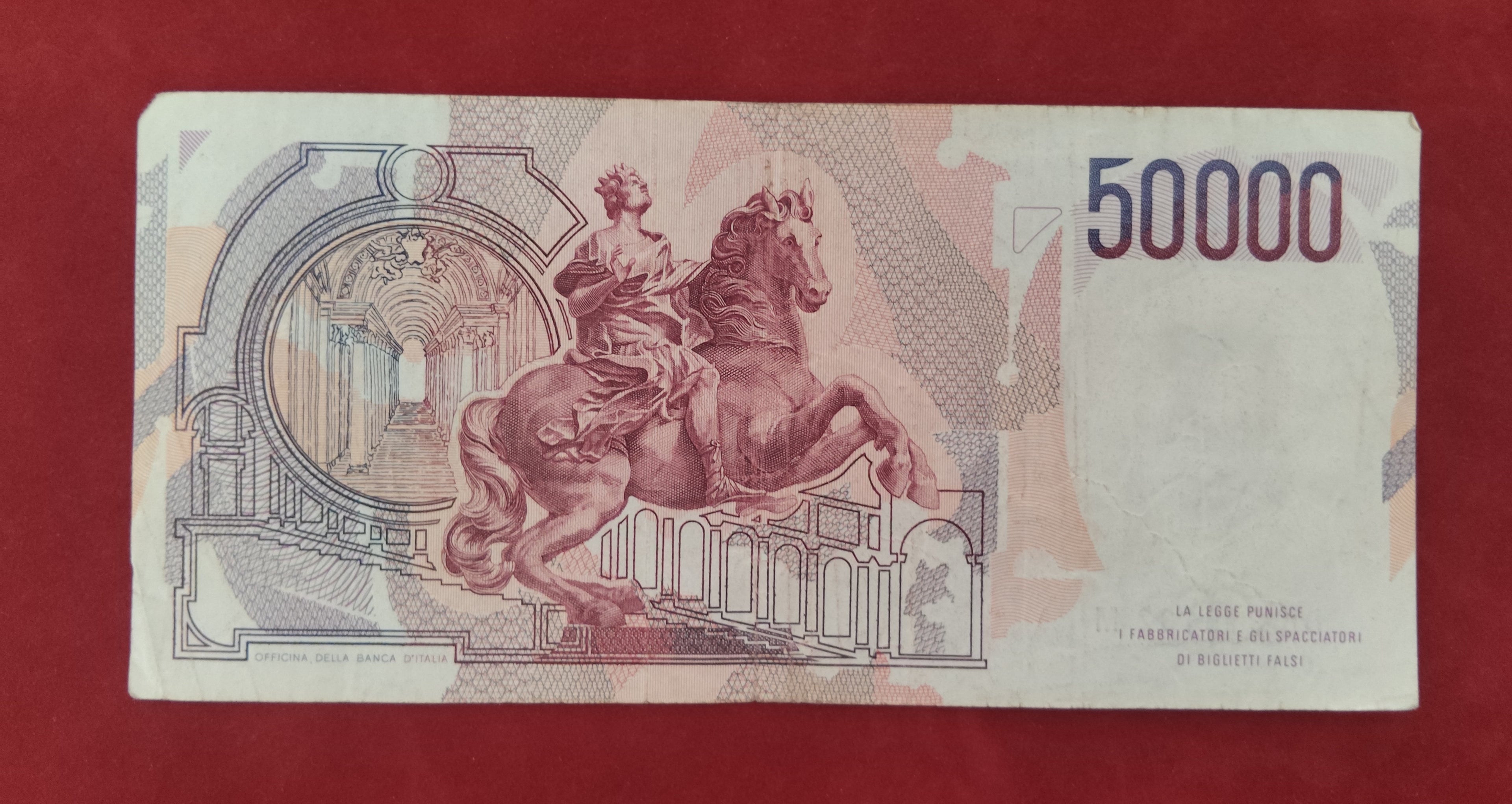 BANK OF ITALIA 50000 LIRE (D379)