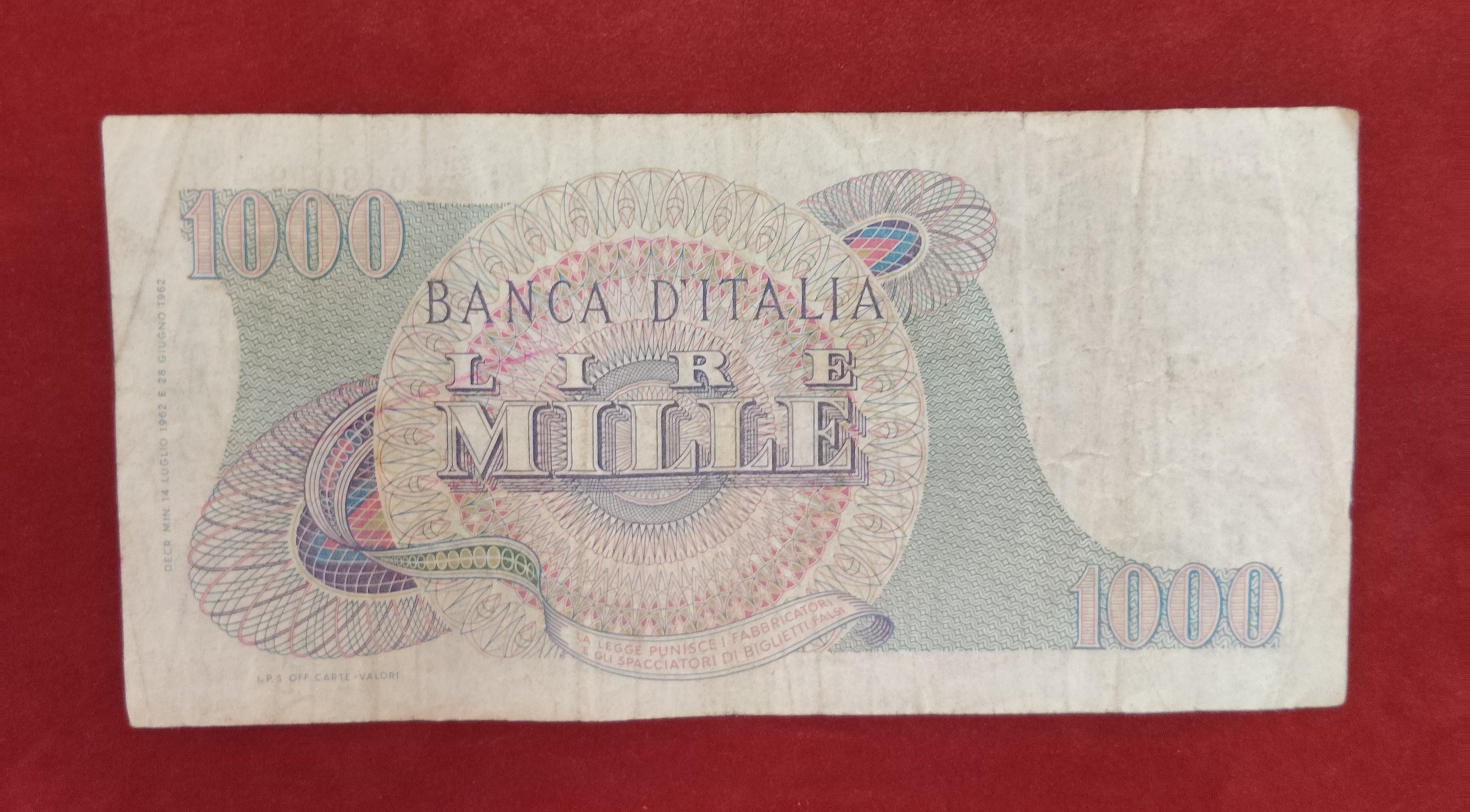 BANK OF ITALIA 1000 LIRE (D943)