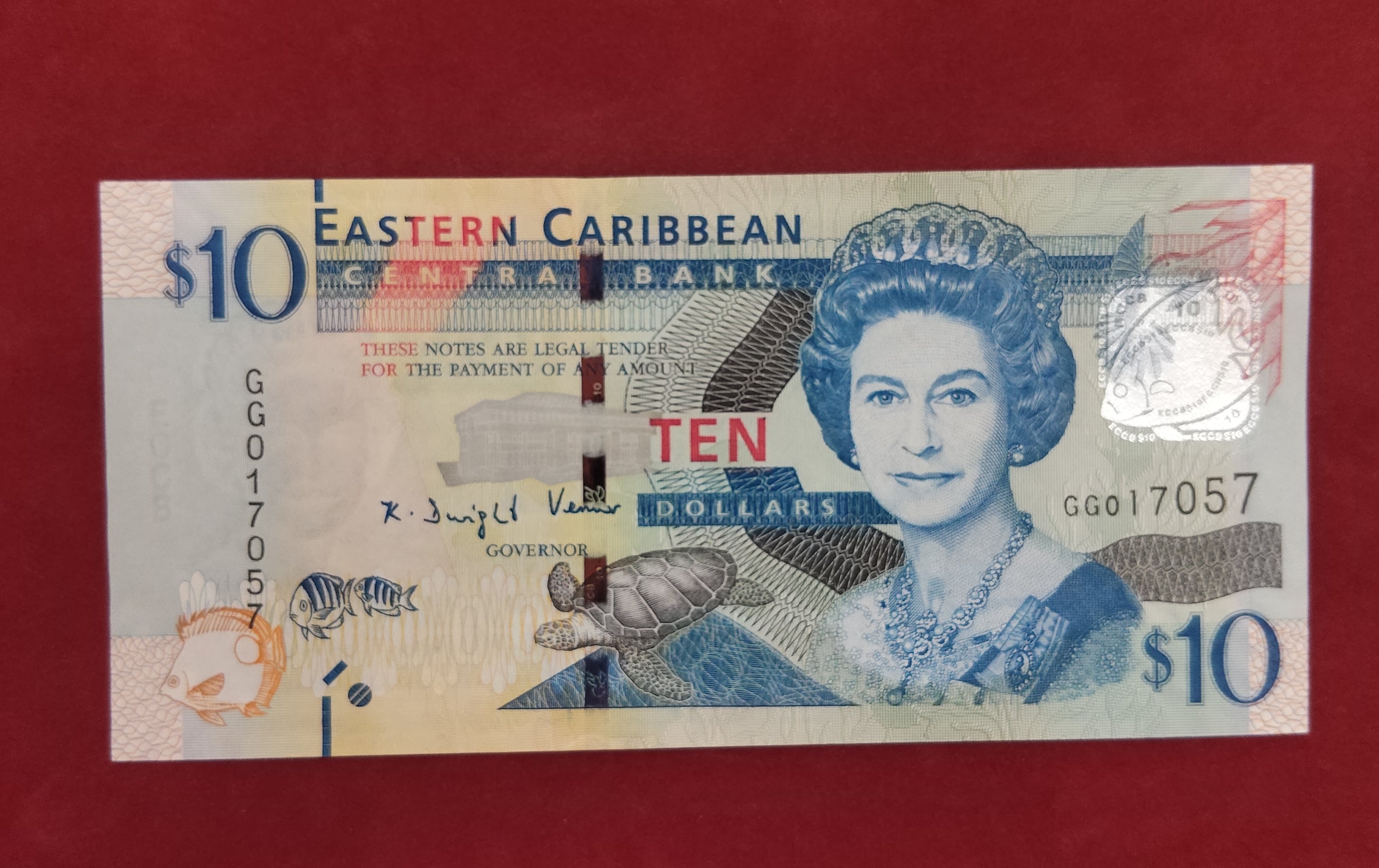CENTRAL BANK OF EASTERN CARIBBEAN 10 DOLLARS (Y253)