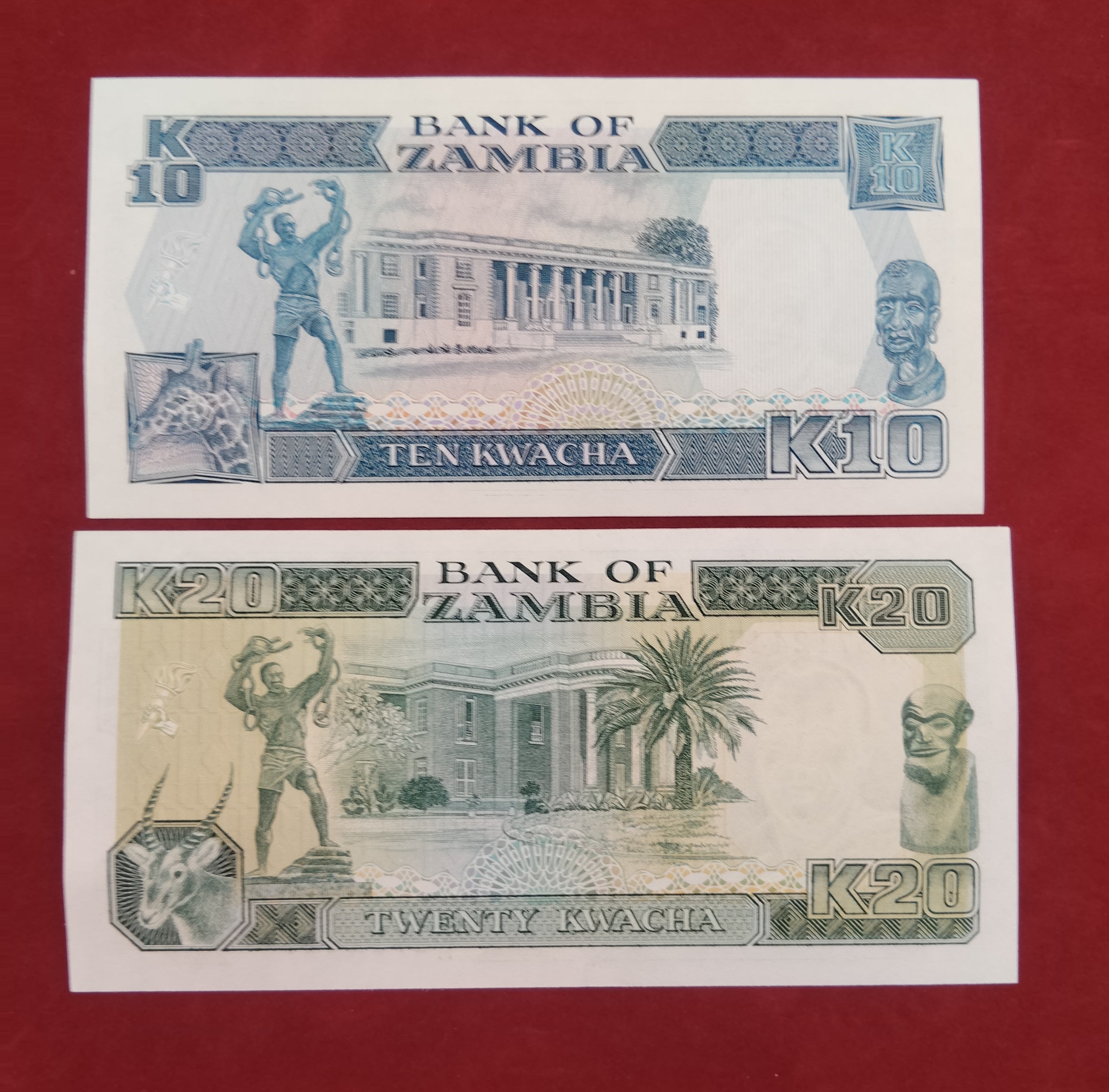 BANK OF ZAMBIA 10 ,20 KWACHA (C425)