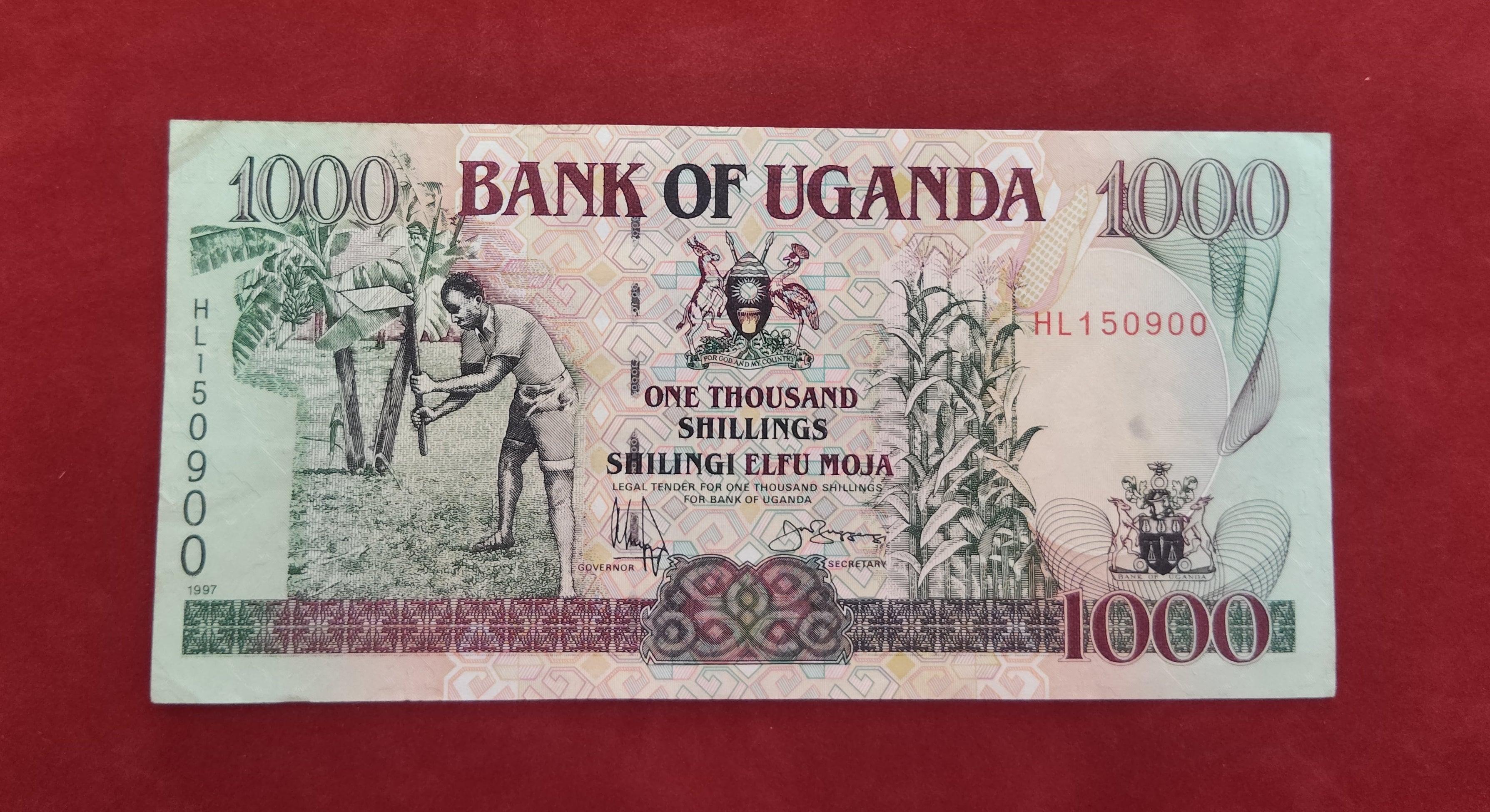 BANK OF UGANDA 1000 SHILLINGS (C845)