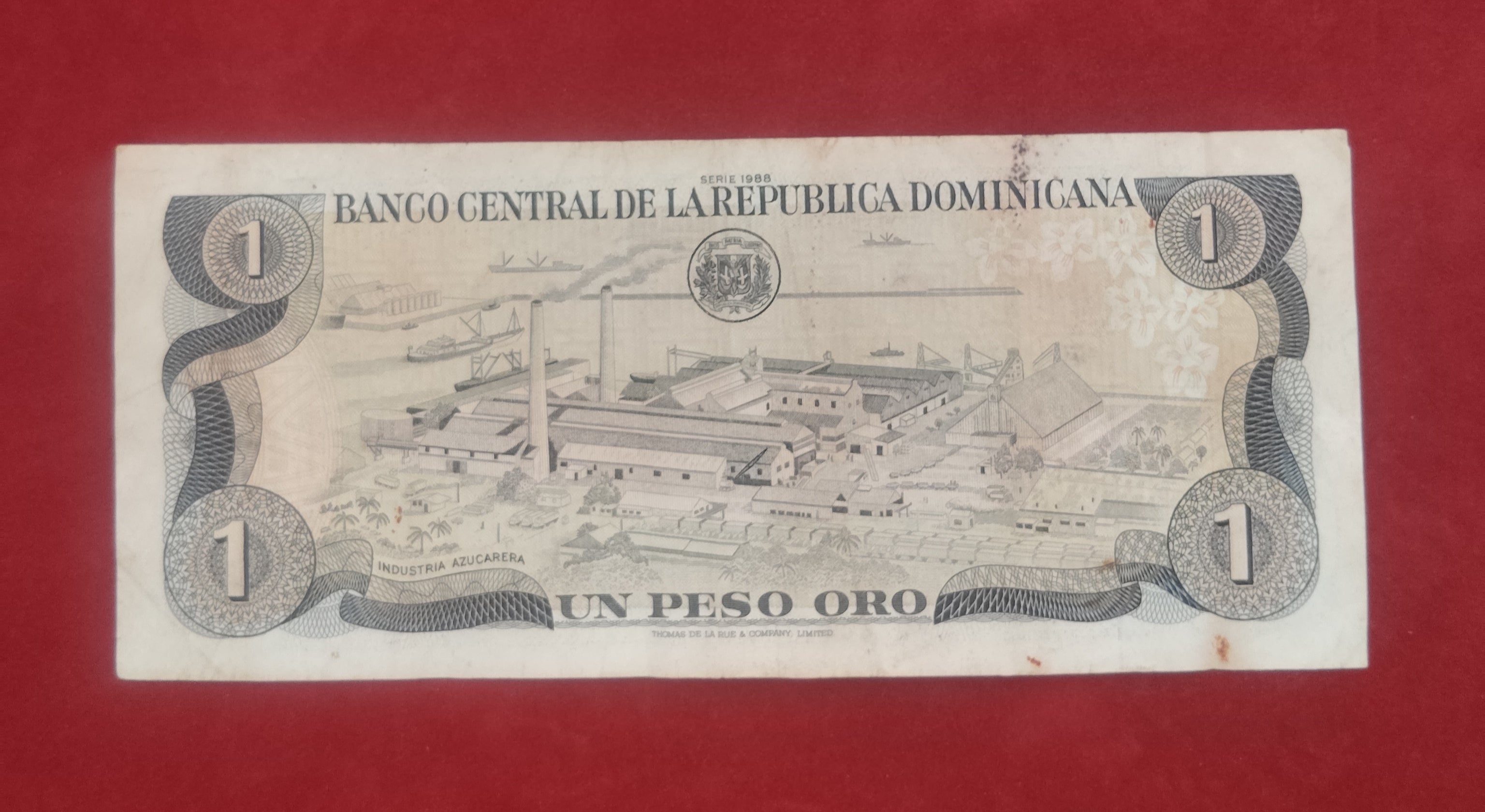 CENTRAL REPUBLIC BANK OF DOMINICAN 1 PESO ORO (D785)