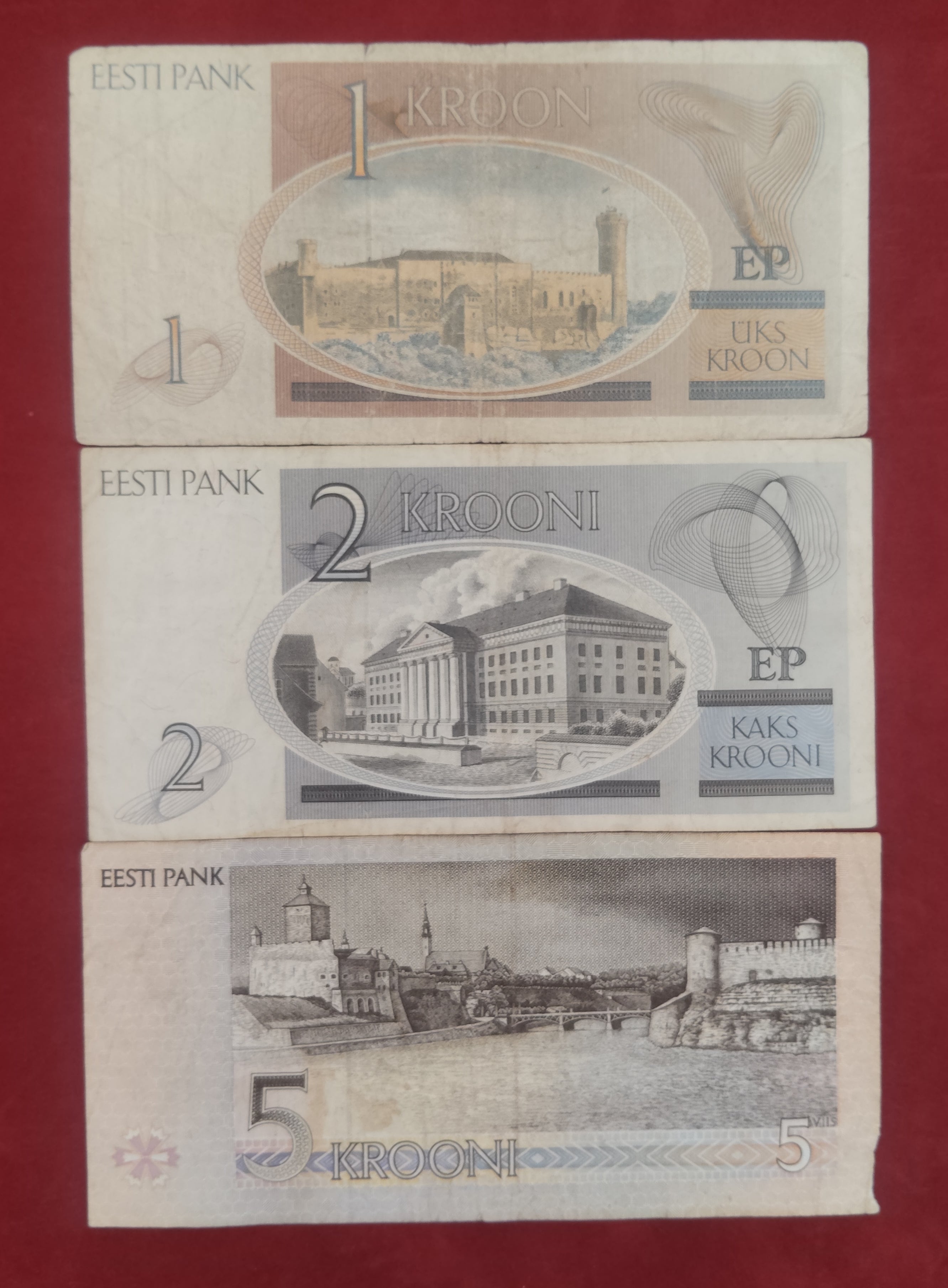 BANK OF ESTONIA 1 ,2 ,5 ,10 KROONI (D90)